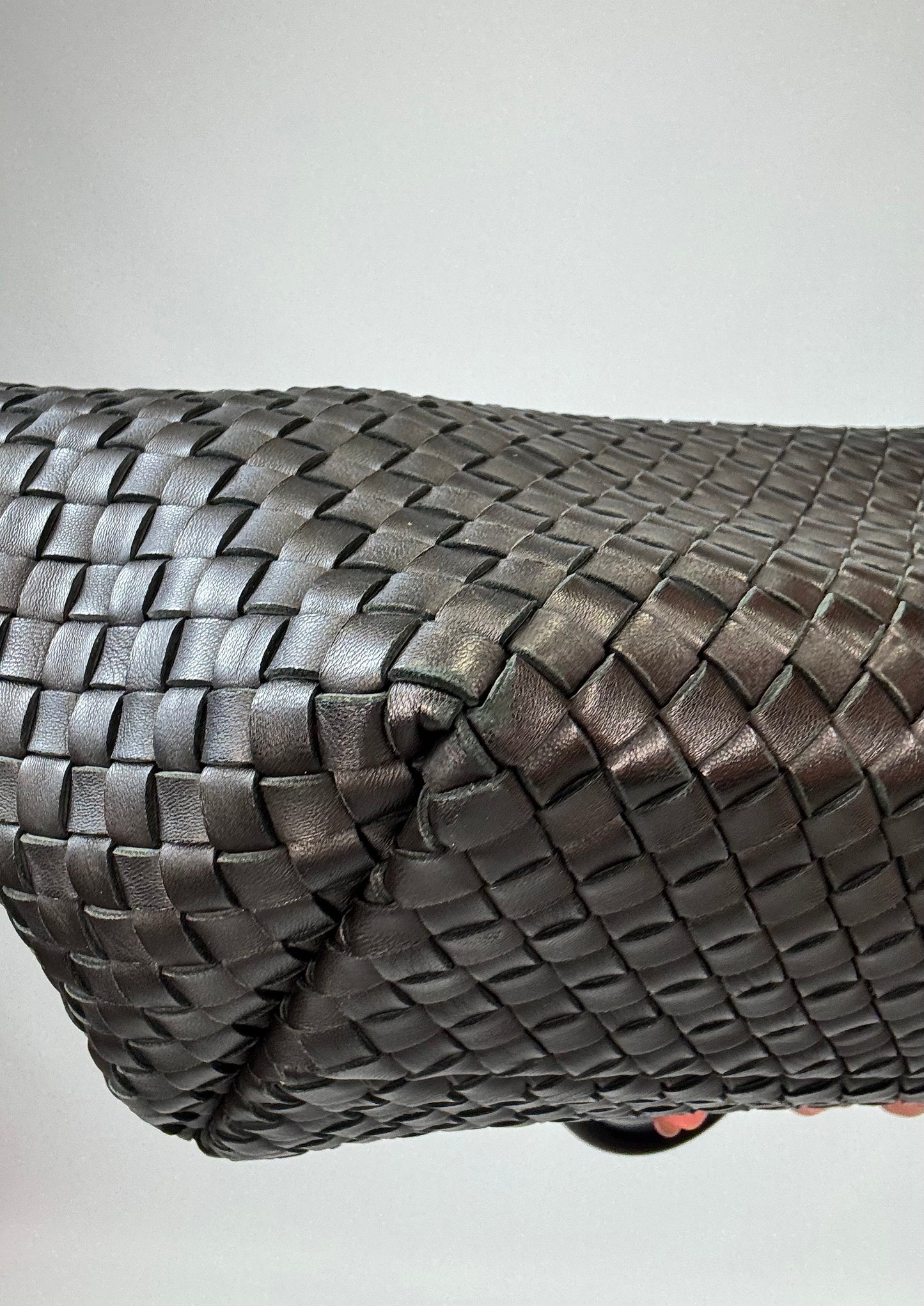 Bottega Veneta Nappa Intrecciato Cabat MM - Black