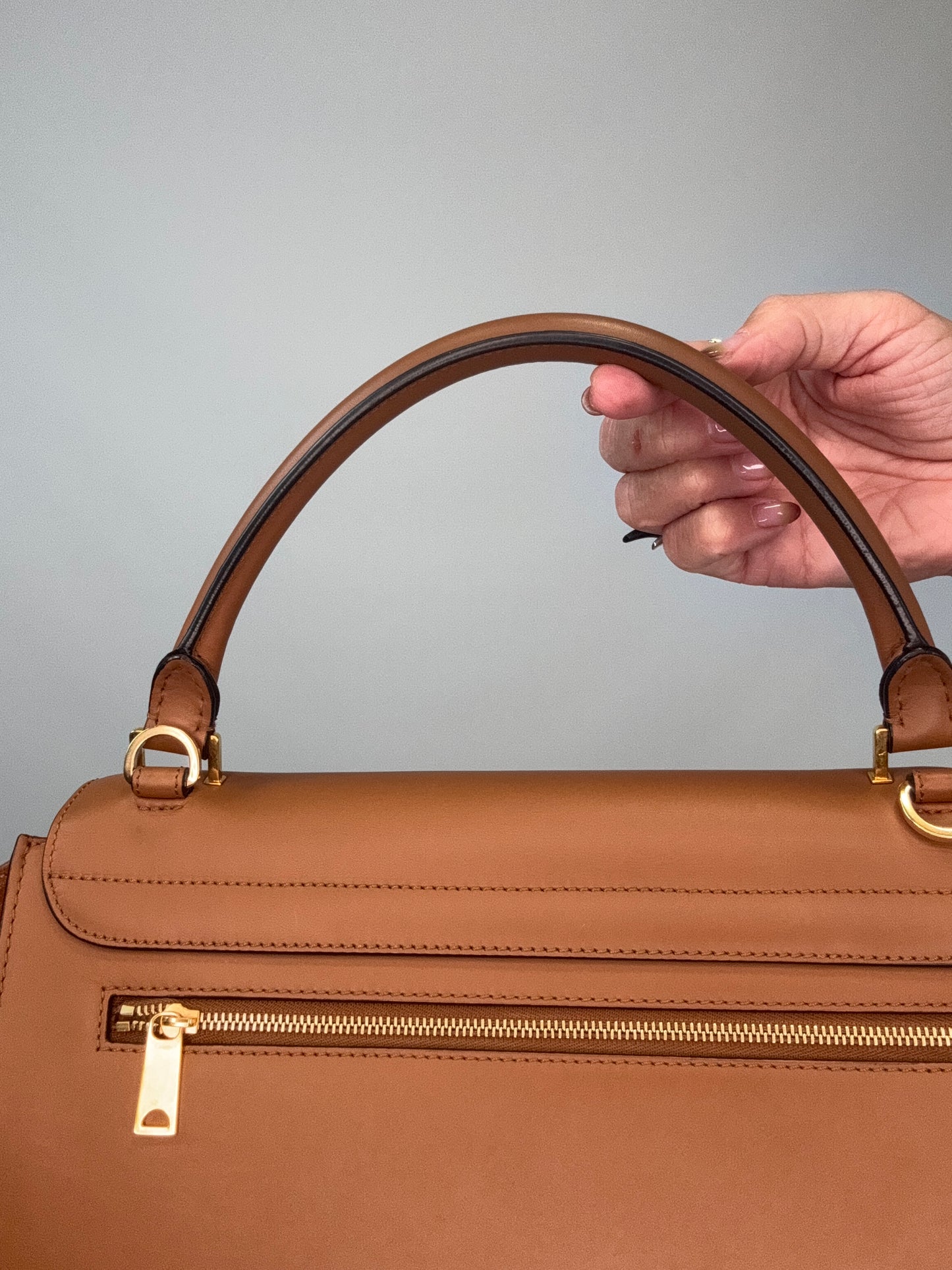 Celine Trapeze Leather Medium Bag - Carmel Brown