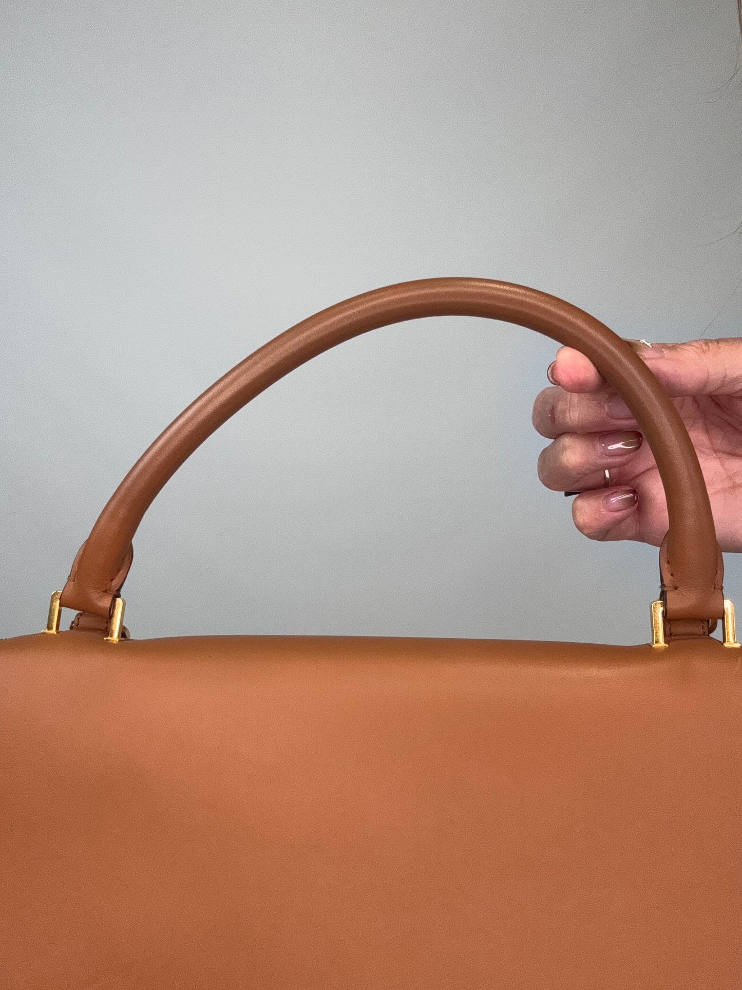 Celine Trapeze Leather Medium Bag - Carmel Brown