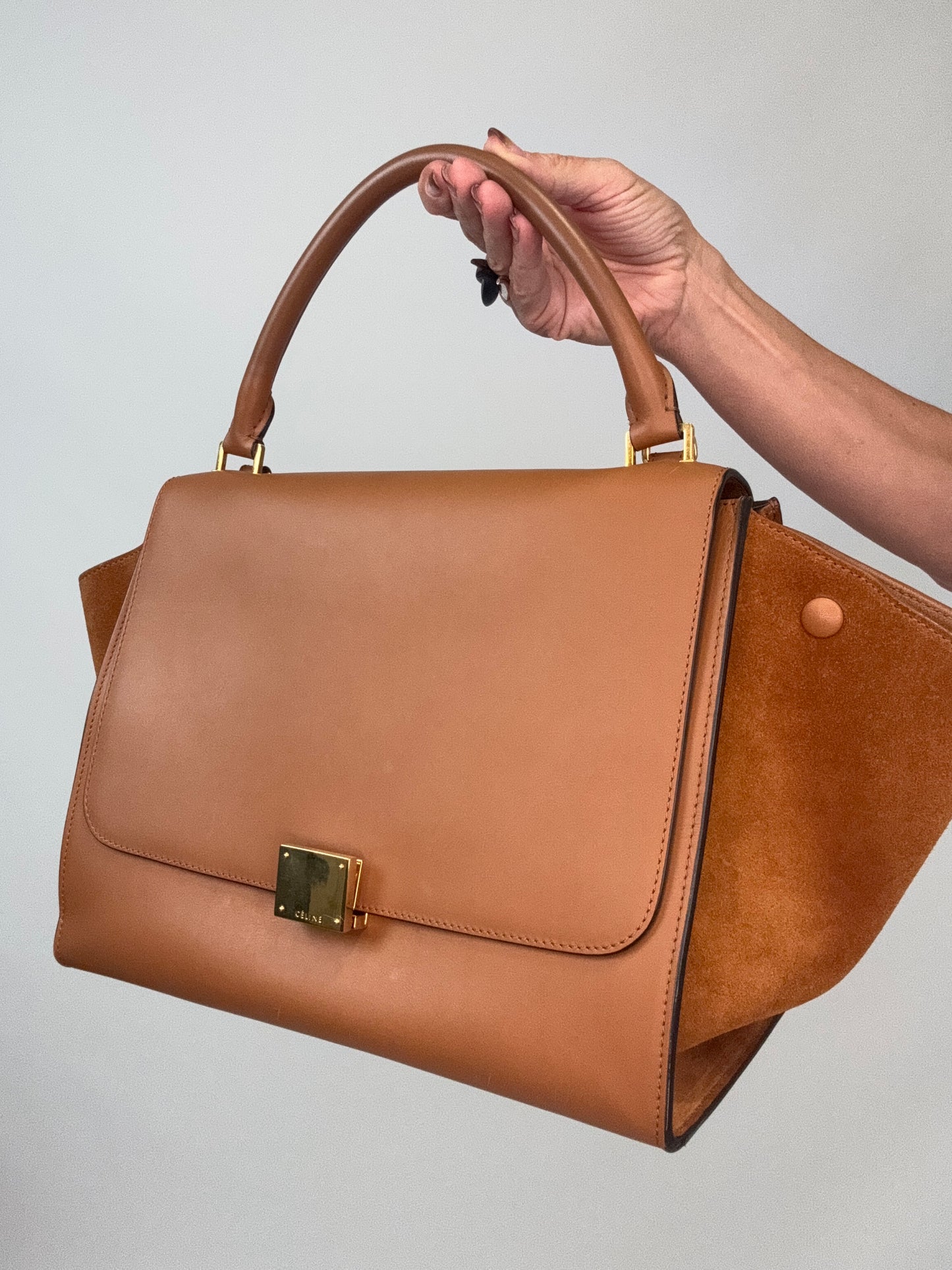 Celine Trapeze Leather Medium Bag - Carmel Brown