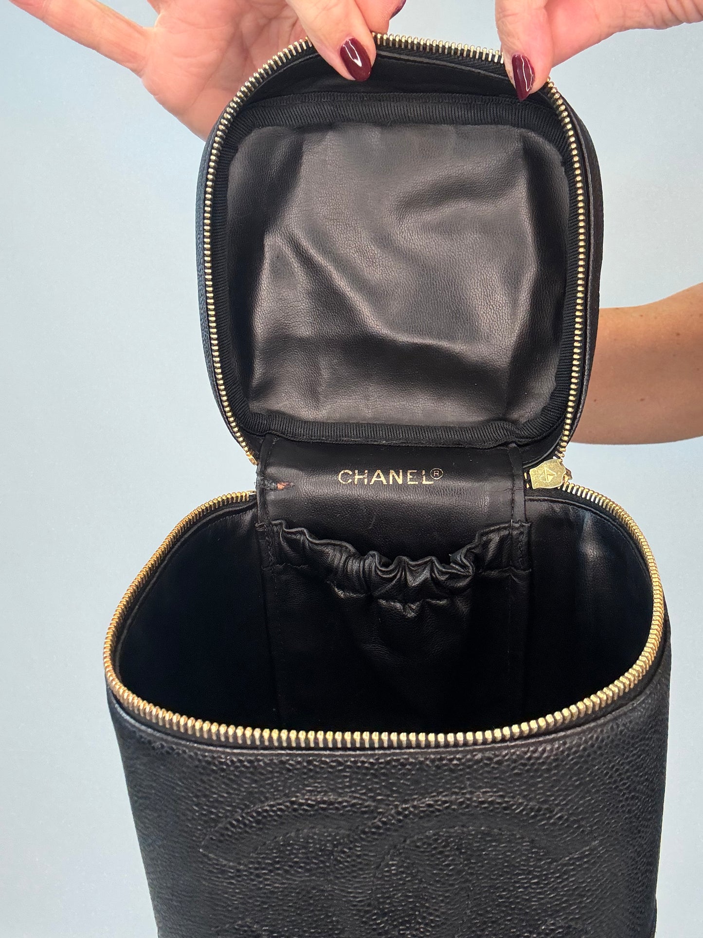 Chanel Caviar Vanity Cosmetic Case - Black