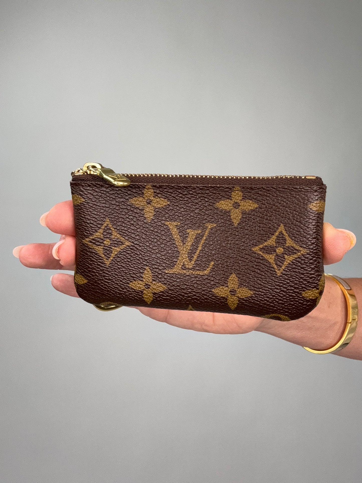 Louis Vuitton Monogram Clea Con Pouch