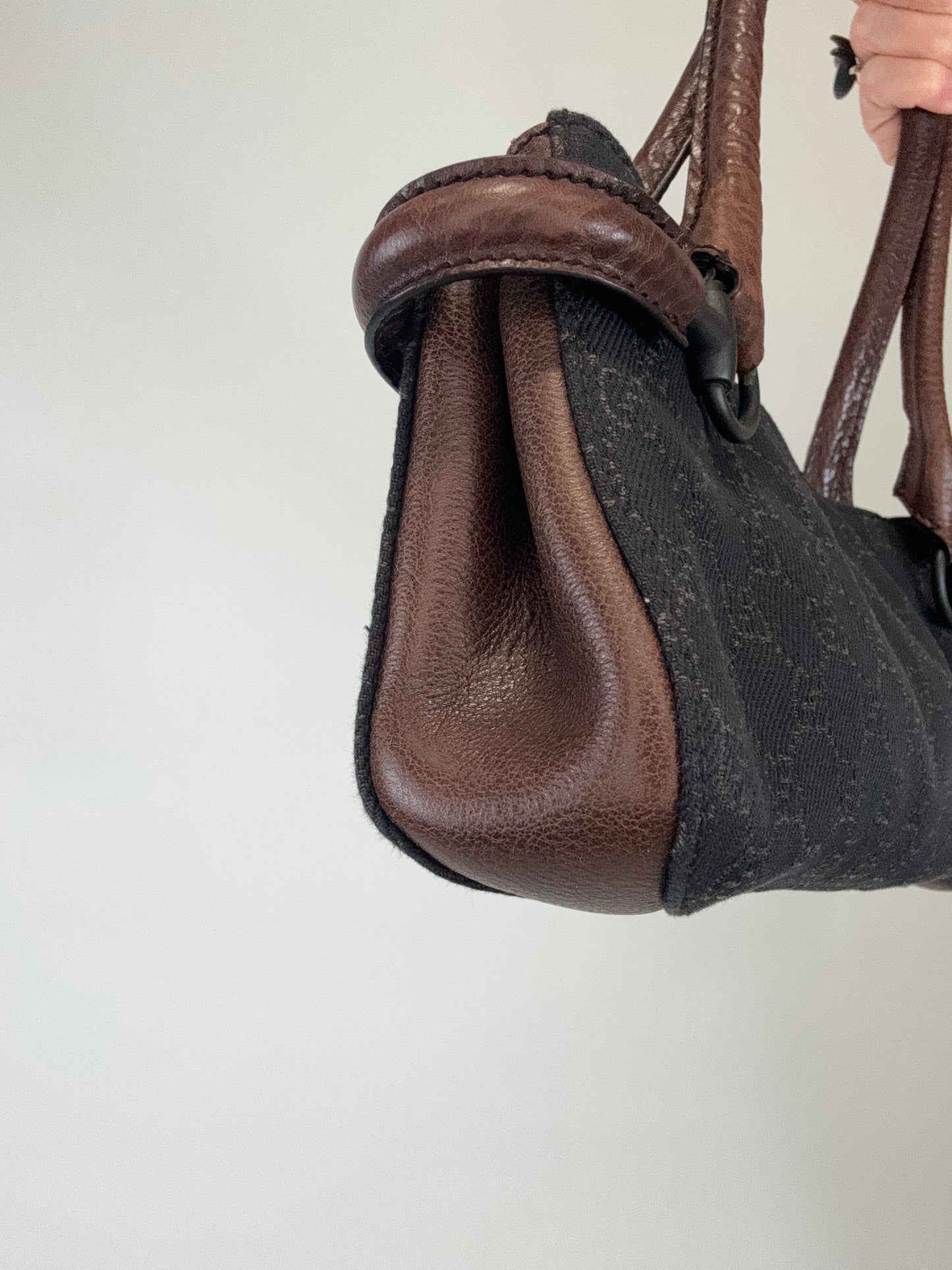 Gucci Vintage Rare East to West Monogram Horse Bit Bag