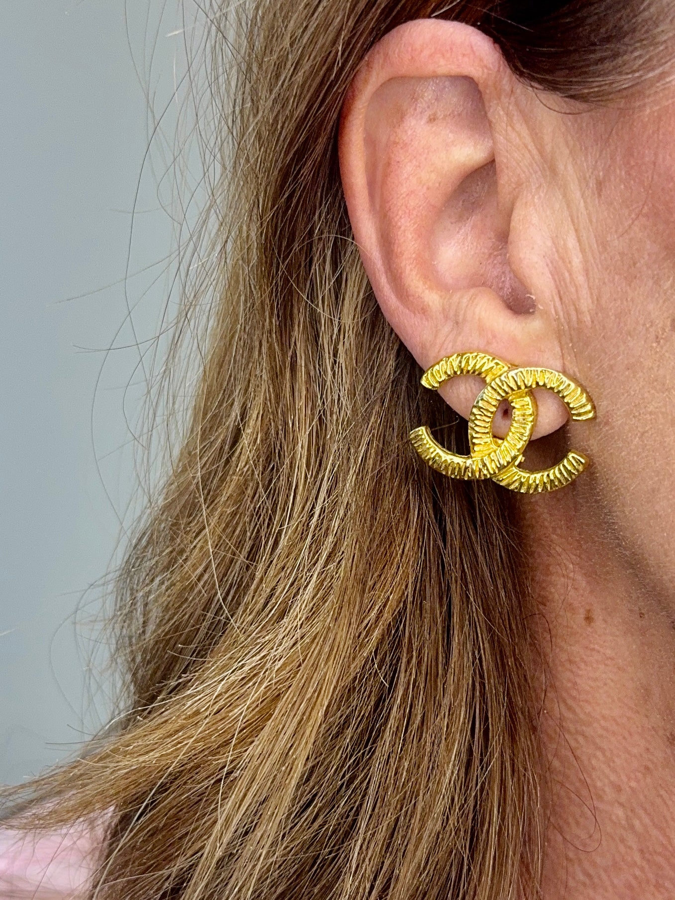 Chanel Vintage Hammered Clip On Earrings