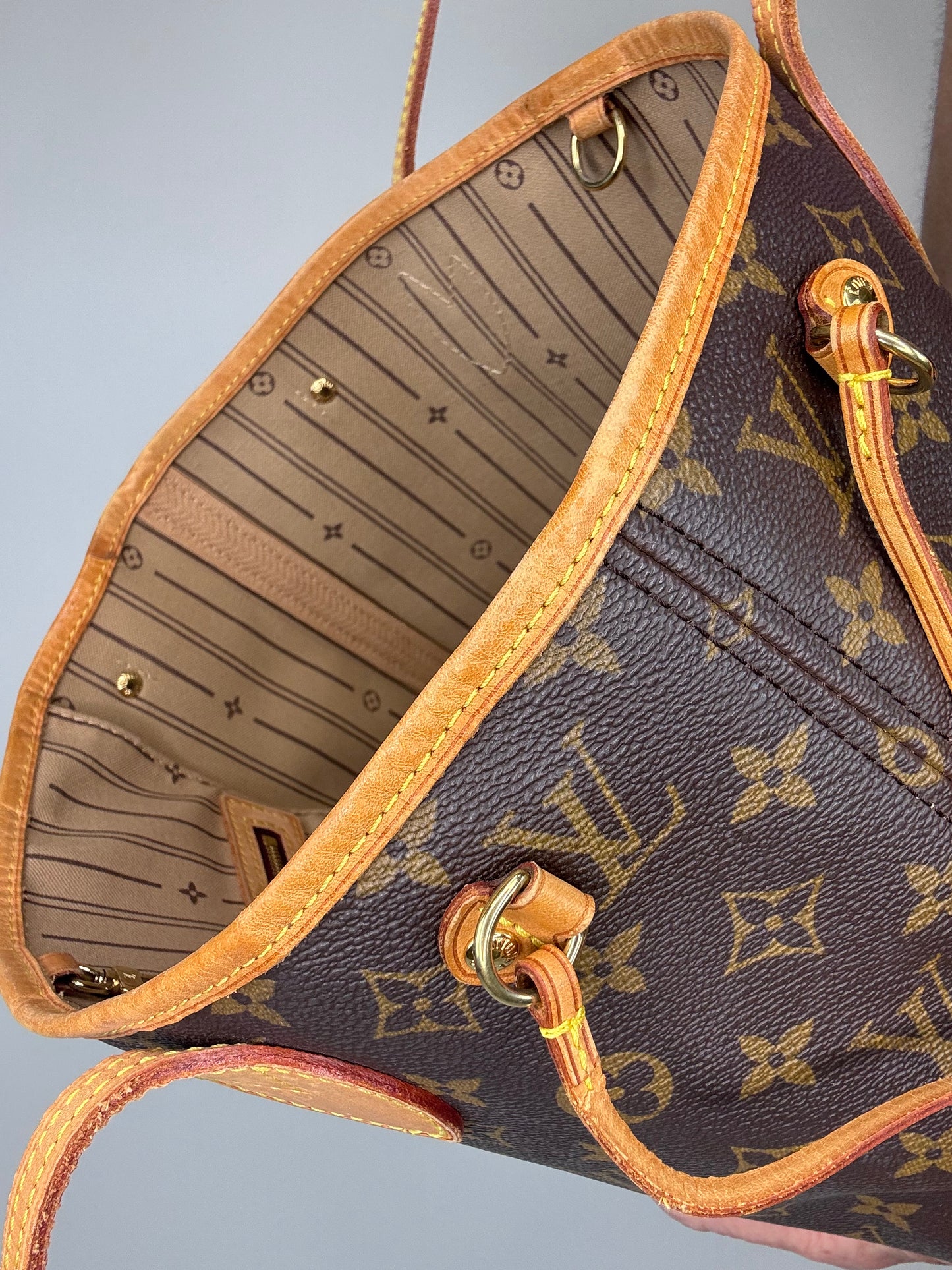 Louis Vuitton Monogram Neverfull PM