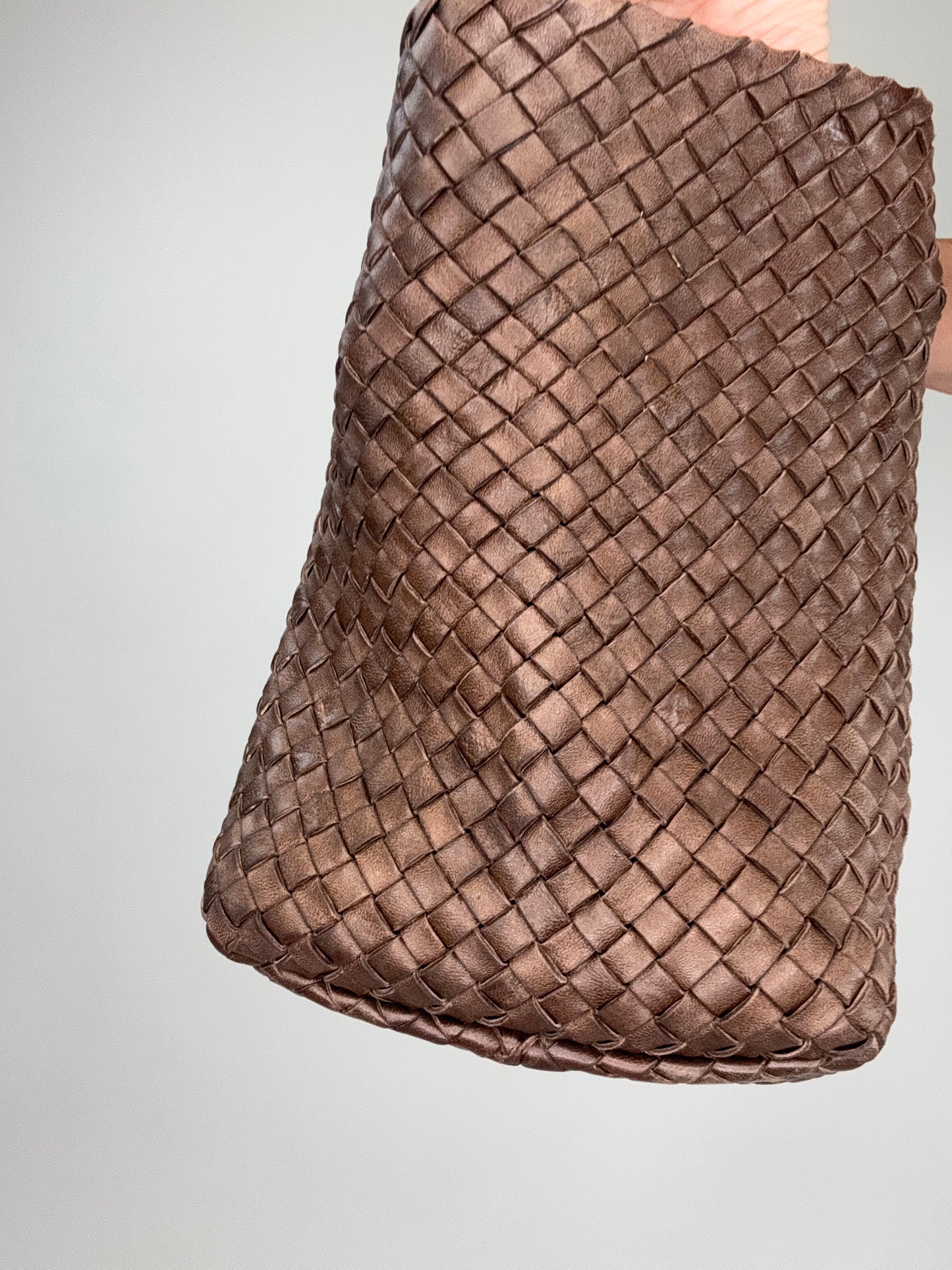 Bottega Veneta Intrecciato Meduim Cabat