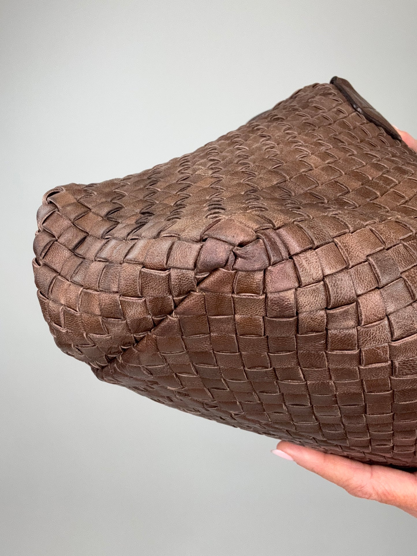Bottega Veneta Intrecciato Meduim Cabat