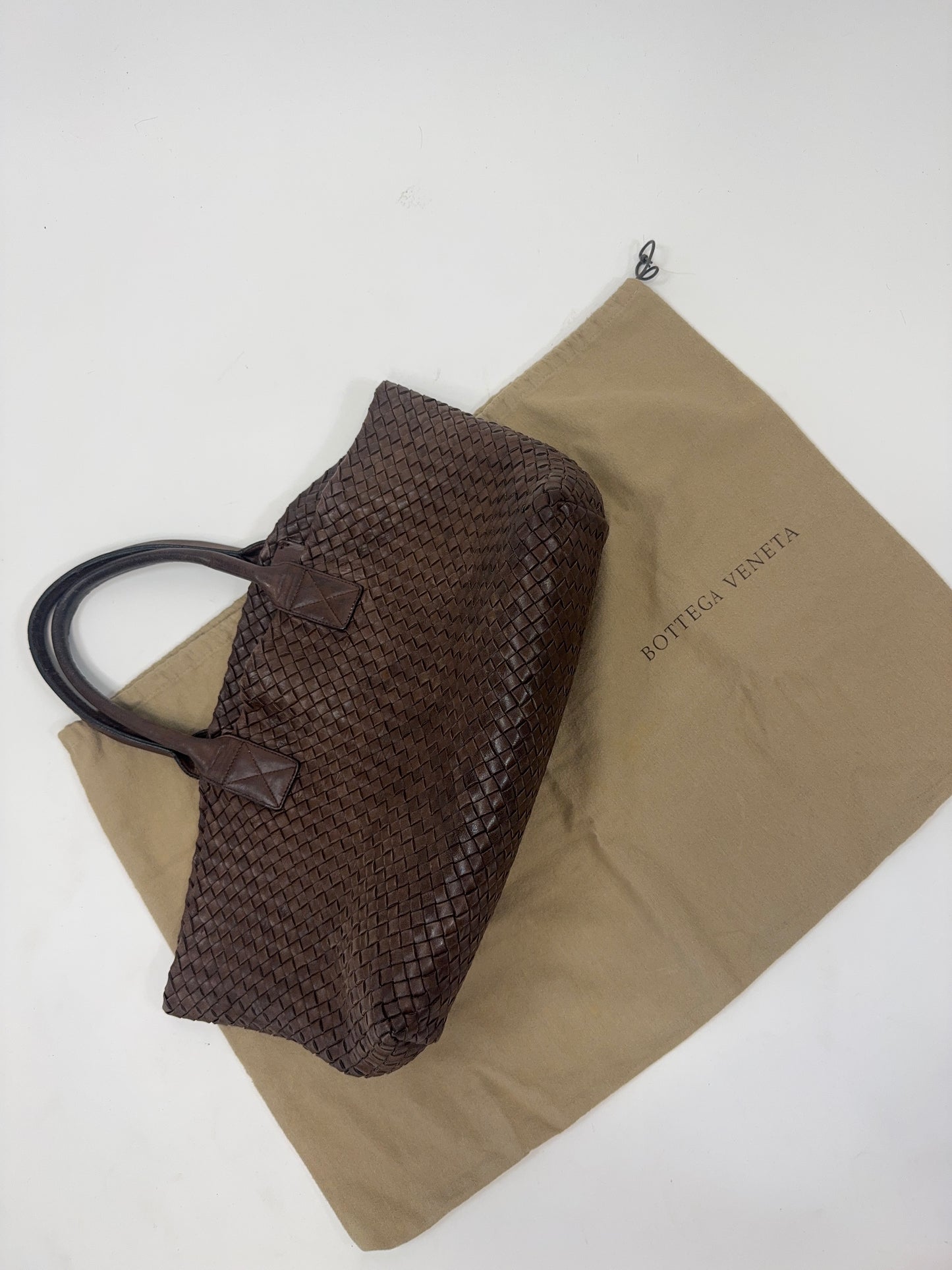 Bottega Veneta Intrecciato Meduim Cabat