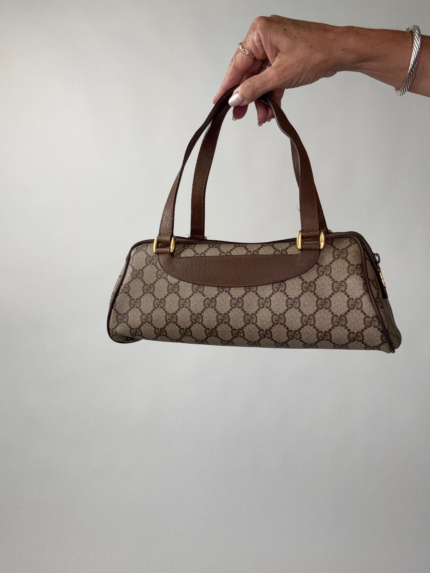 Gucci Supreme Barrel Bag