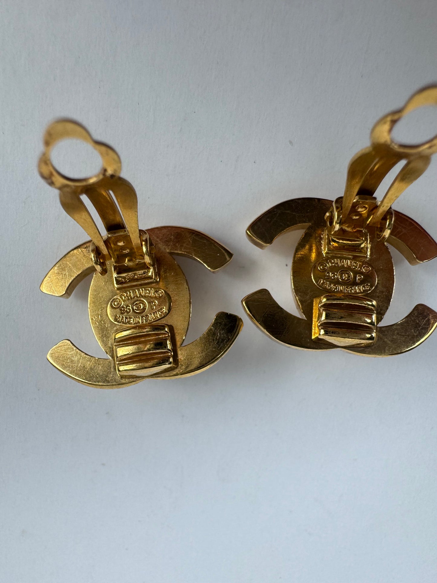 Chanel Turnlock Vintage Clip On Earrings