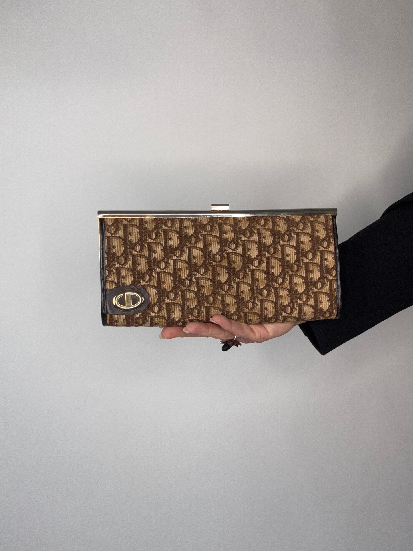 Dior Vintage Kiss Lock Trotter Clutch