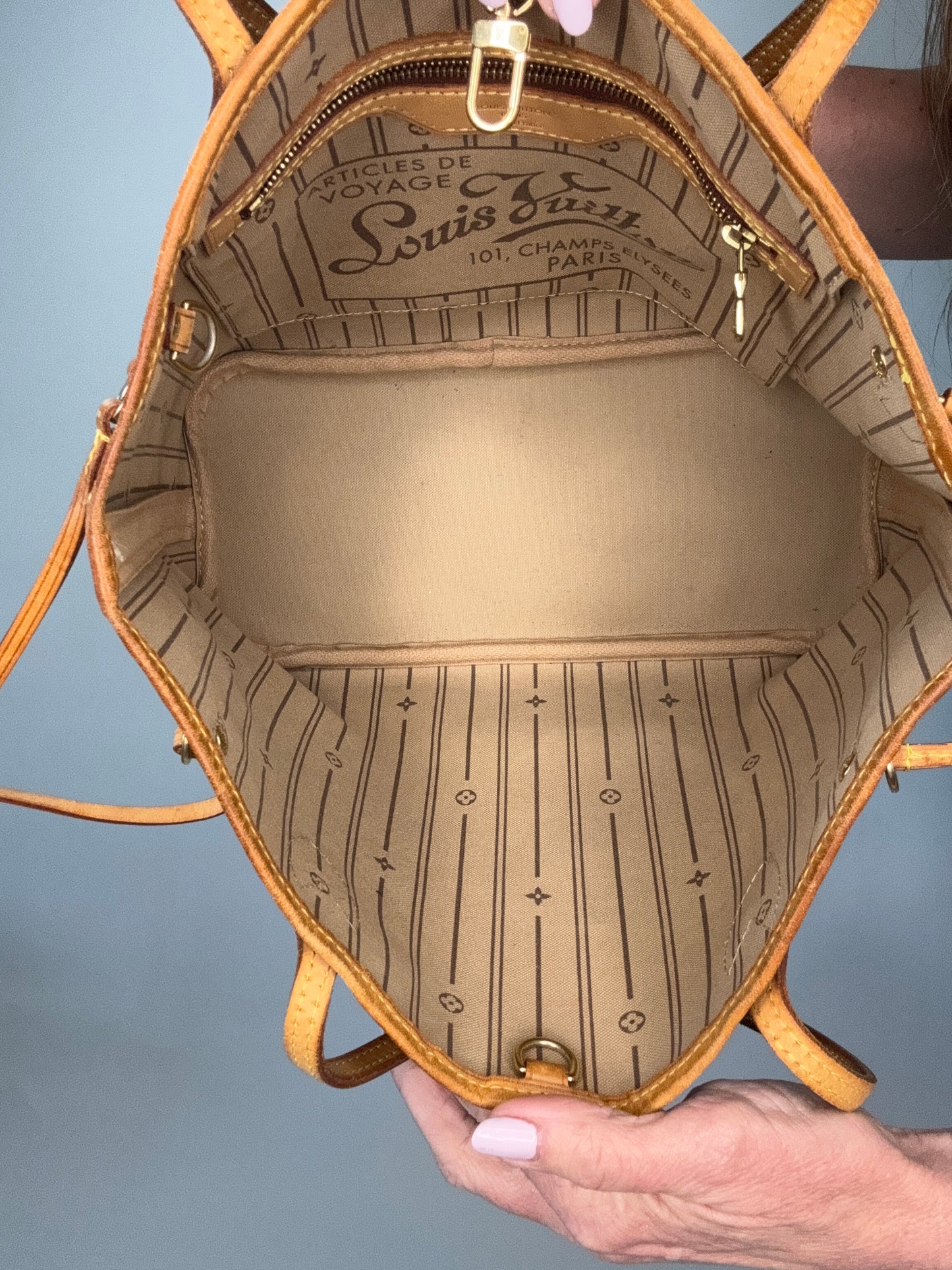 Louis Vuitton Neverfull Monogram PM