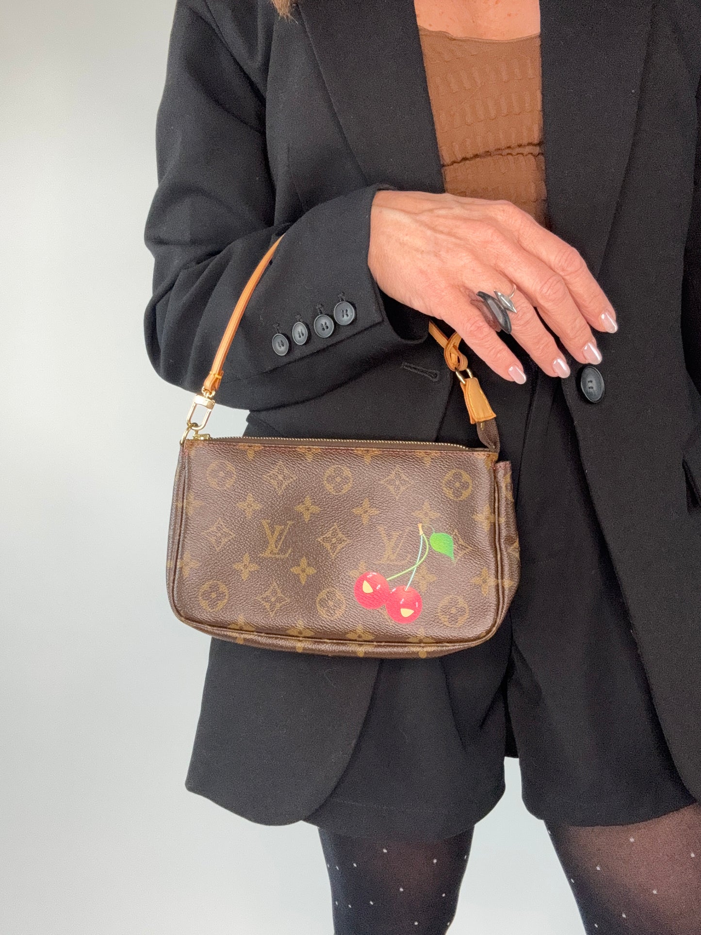 Louis Vuitton Takashi Murakami Cherry Phchette