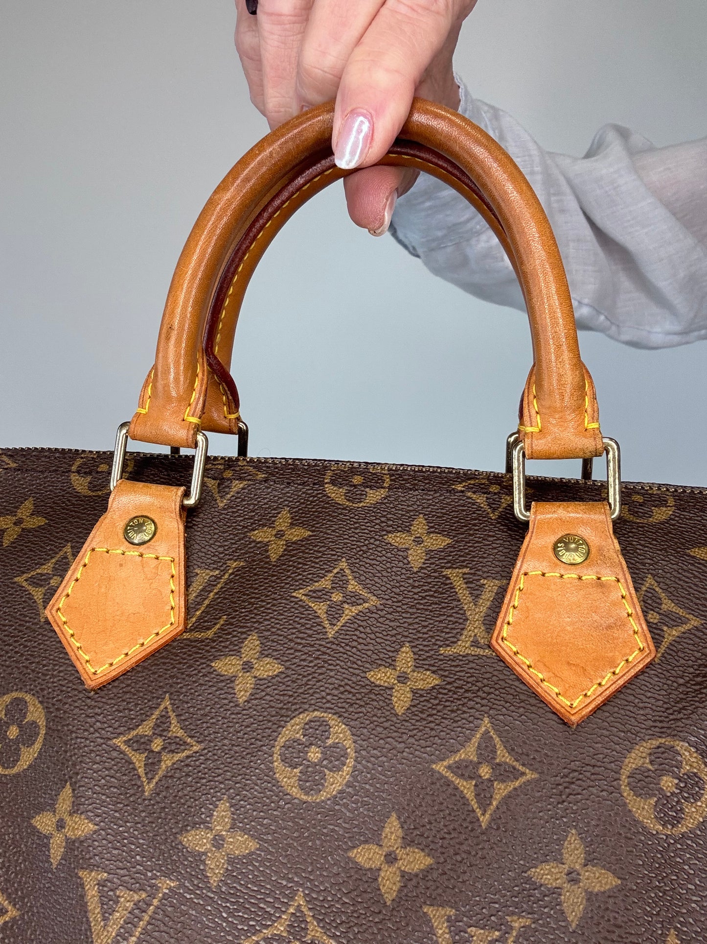 Louis Vuitton Monogram Speedy 35