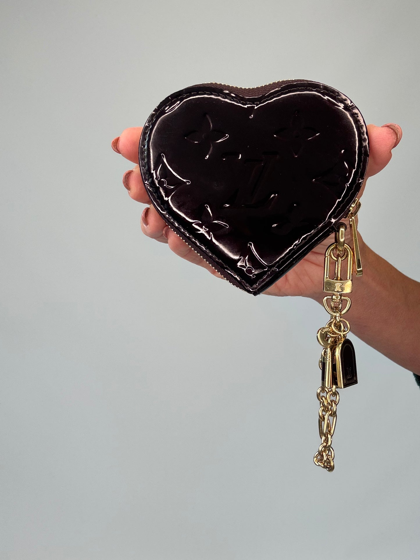 Louis Vuitton Vernis Coeur Heart Coin Purse - Amarante