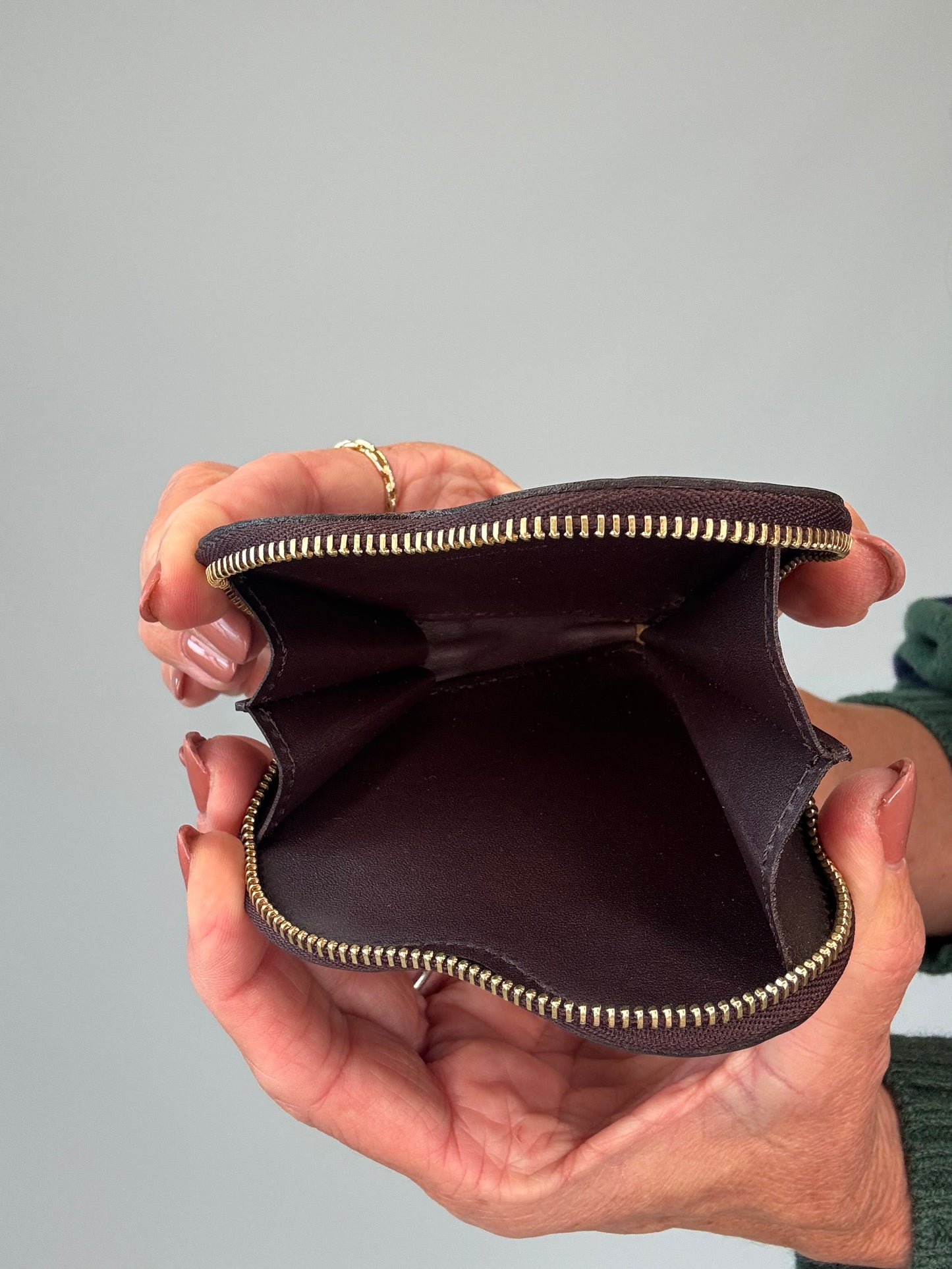 Louis Vuitton Vernis Coeur Heart Coin Purse - Amarante