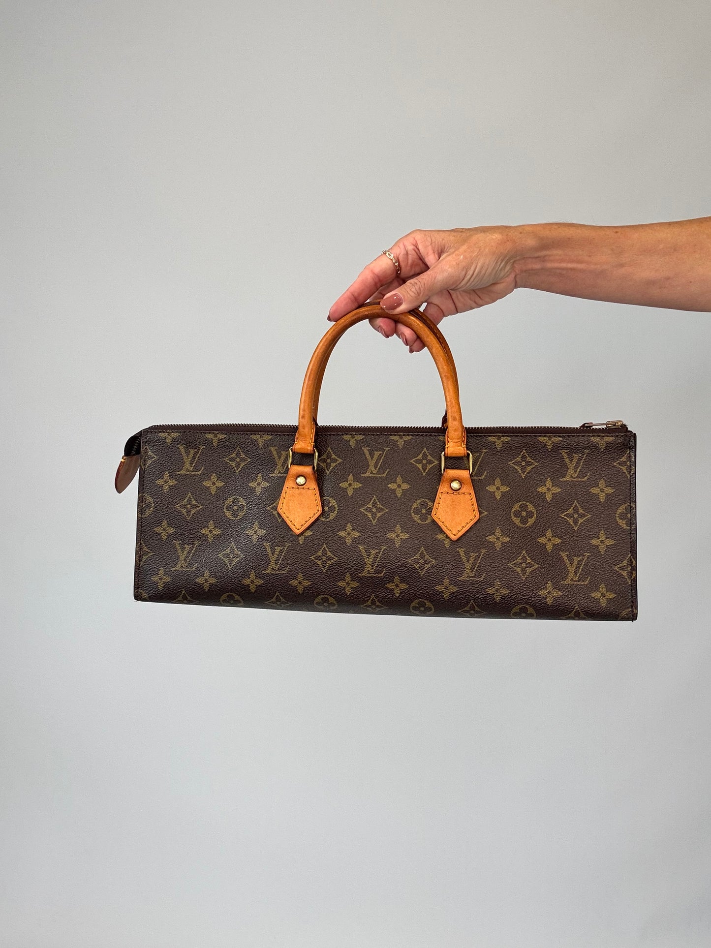 Louis Vuitton Triangle Sac Monogram-Vintage