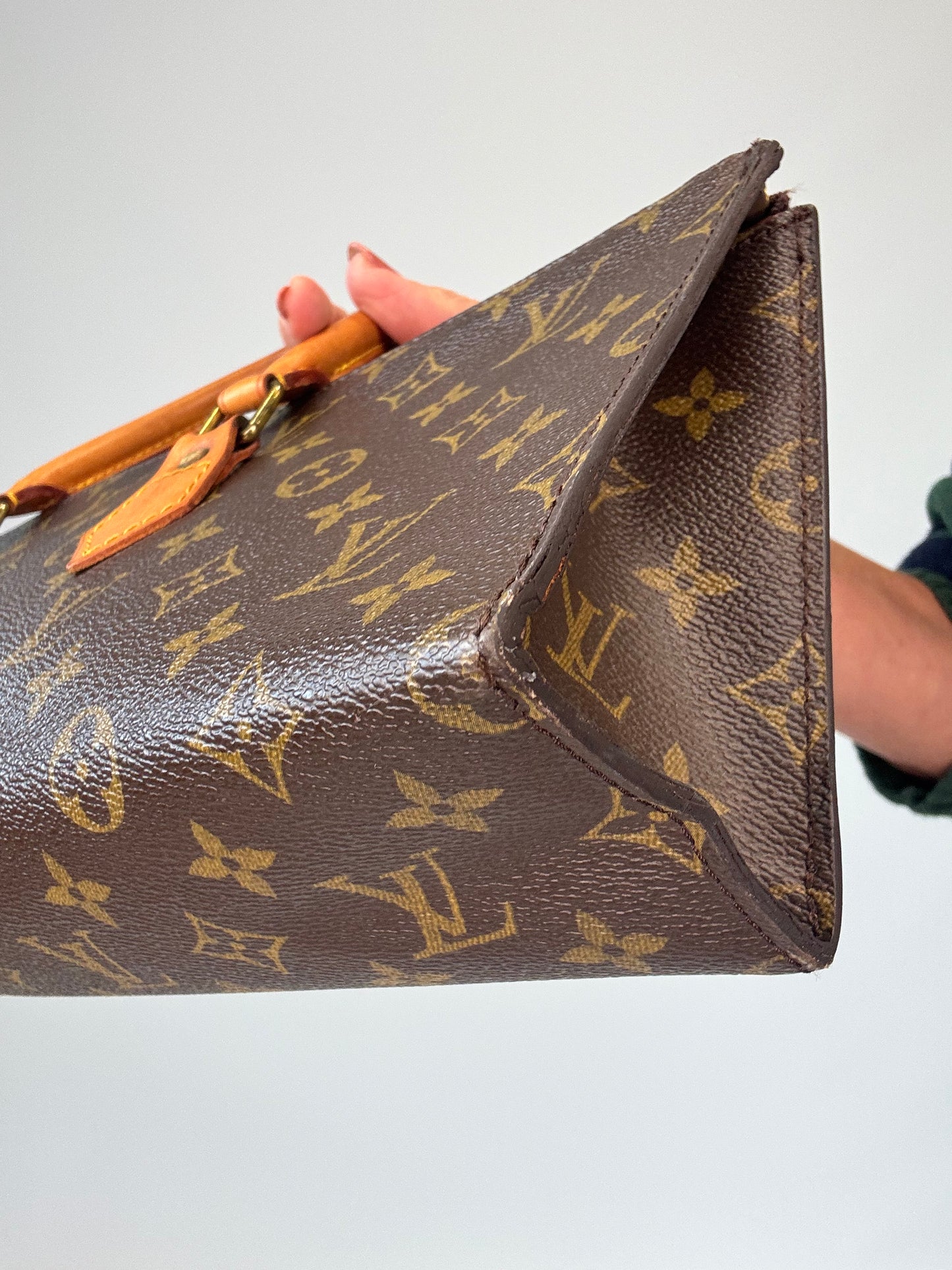 Louis Vuitton Triangle Sac Monogram-Vintage