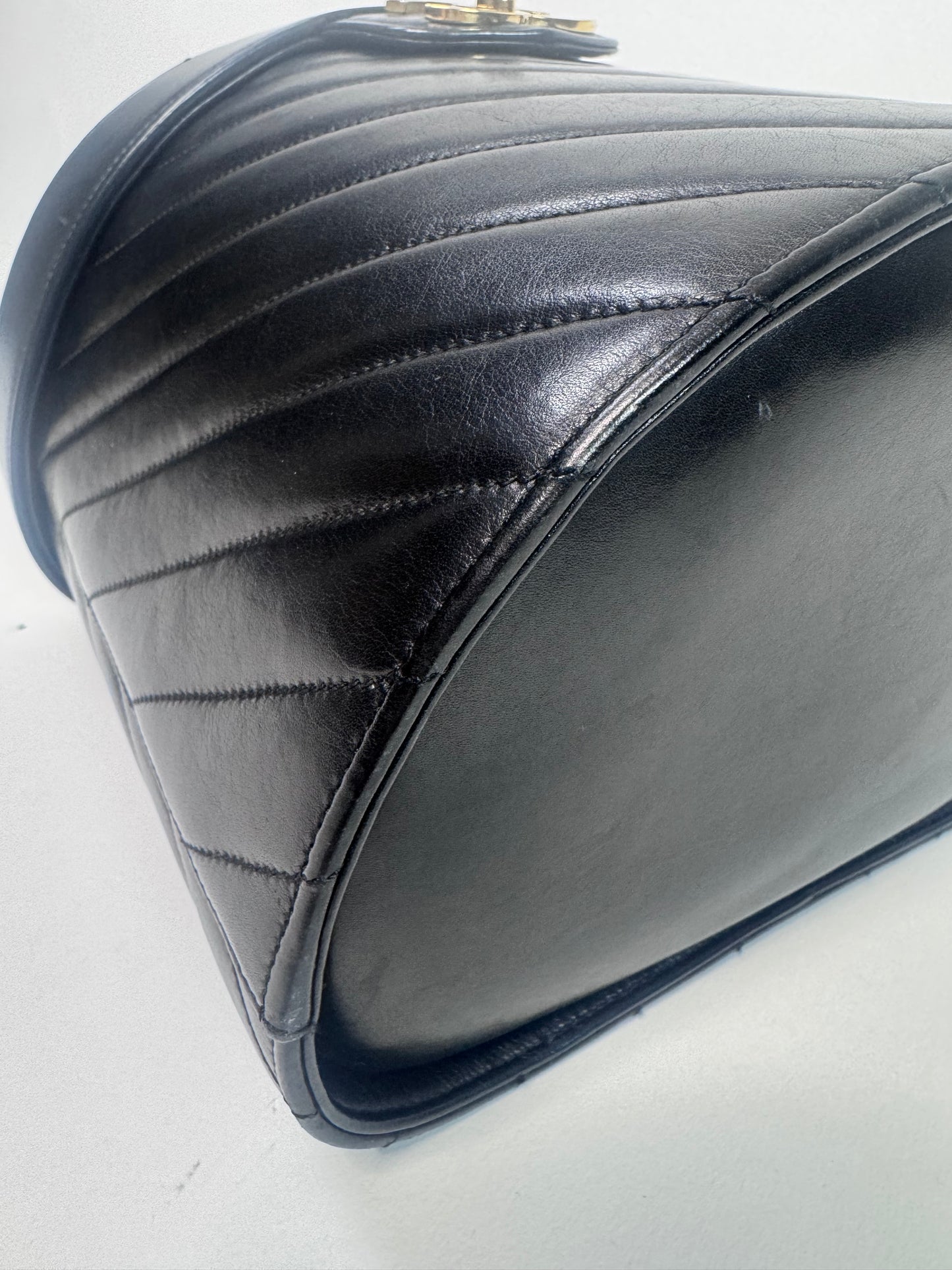 Chanel V Stitch Vintage Two Way Vanity Bag With Mirror