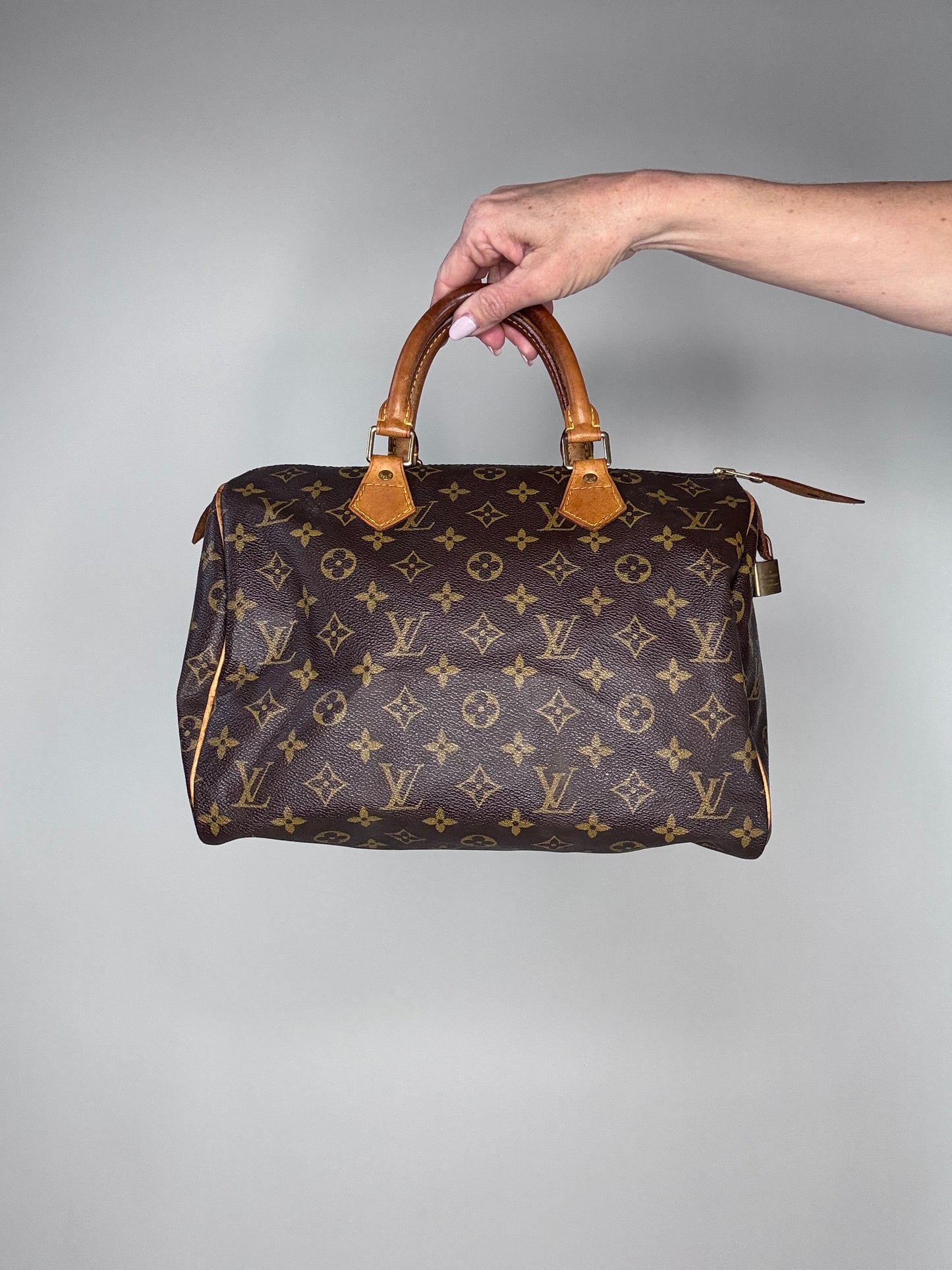 Louis Vuitton Vintage Monogram Speedy 30
