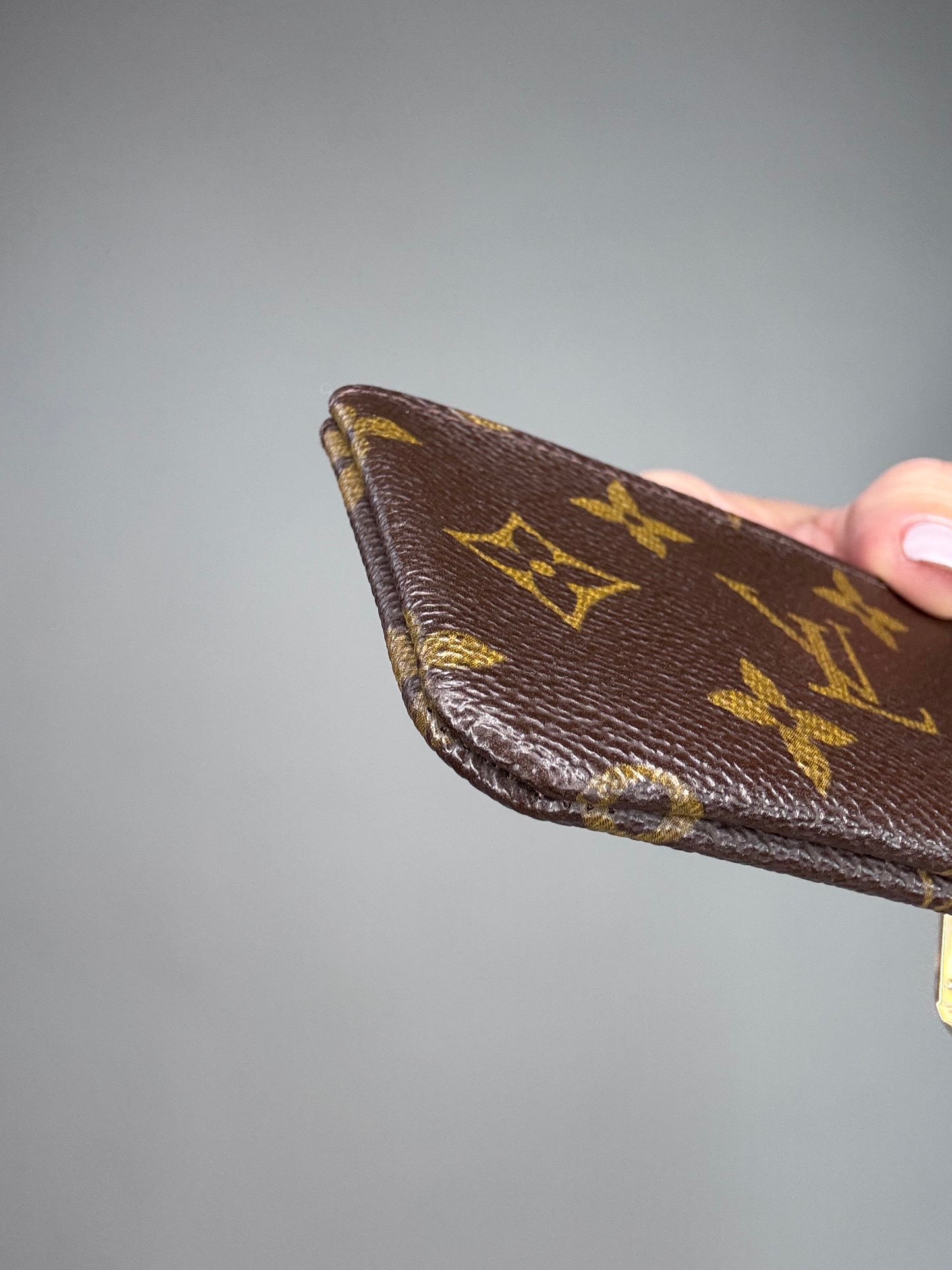 Louis Vuitton Monoges Cles Pochette Coin And Key Holder