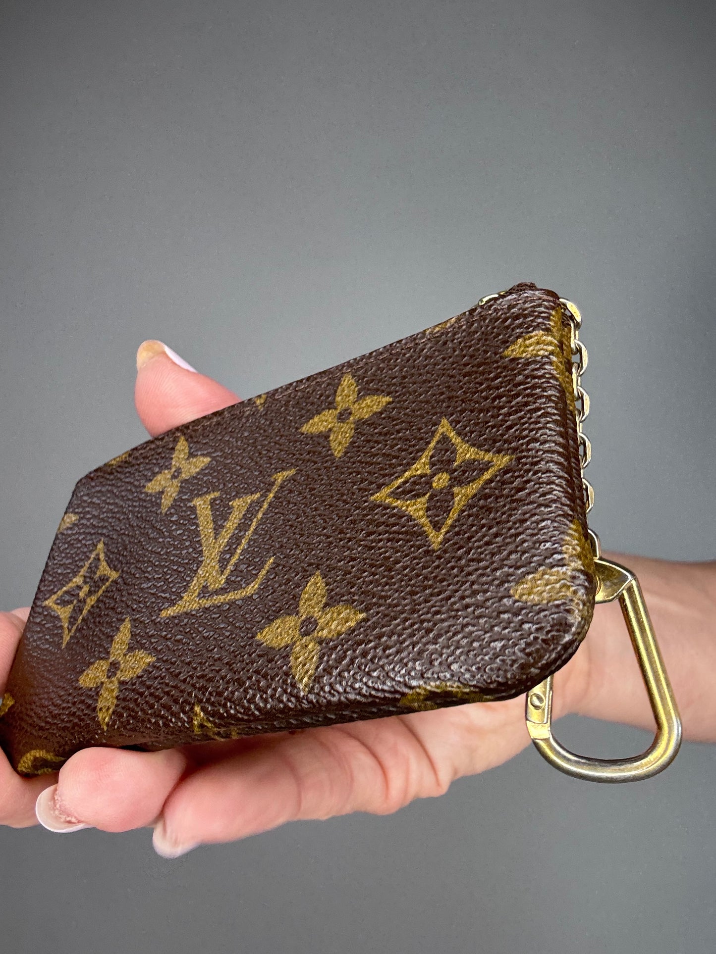 Louis Vuitton Monoges Cles Pochette Coin And Key Holder