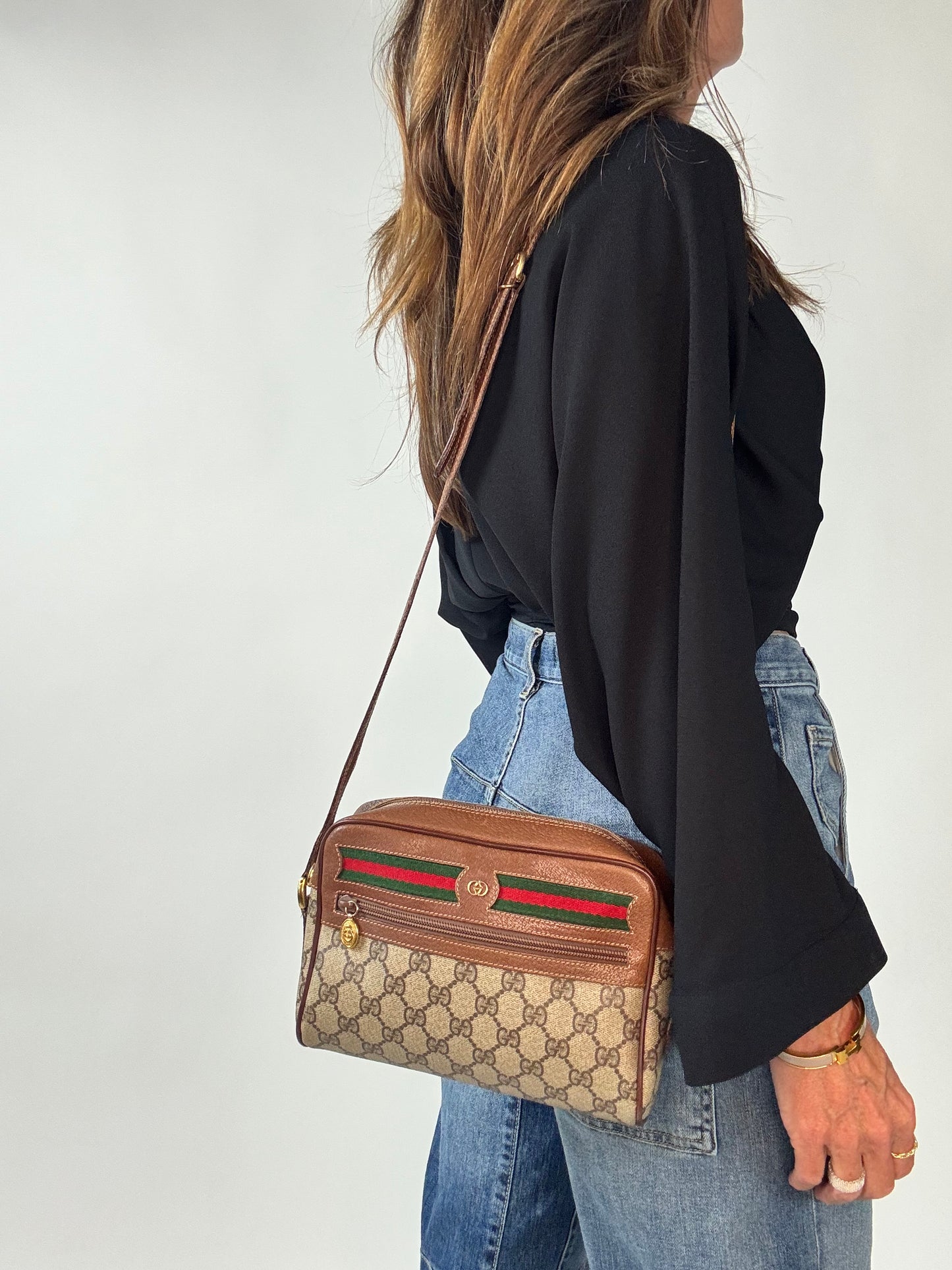 Gucci Supreme Vintage Sherri Line Bag