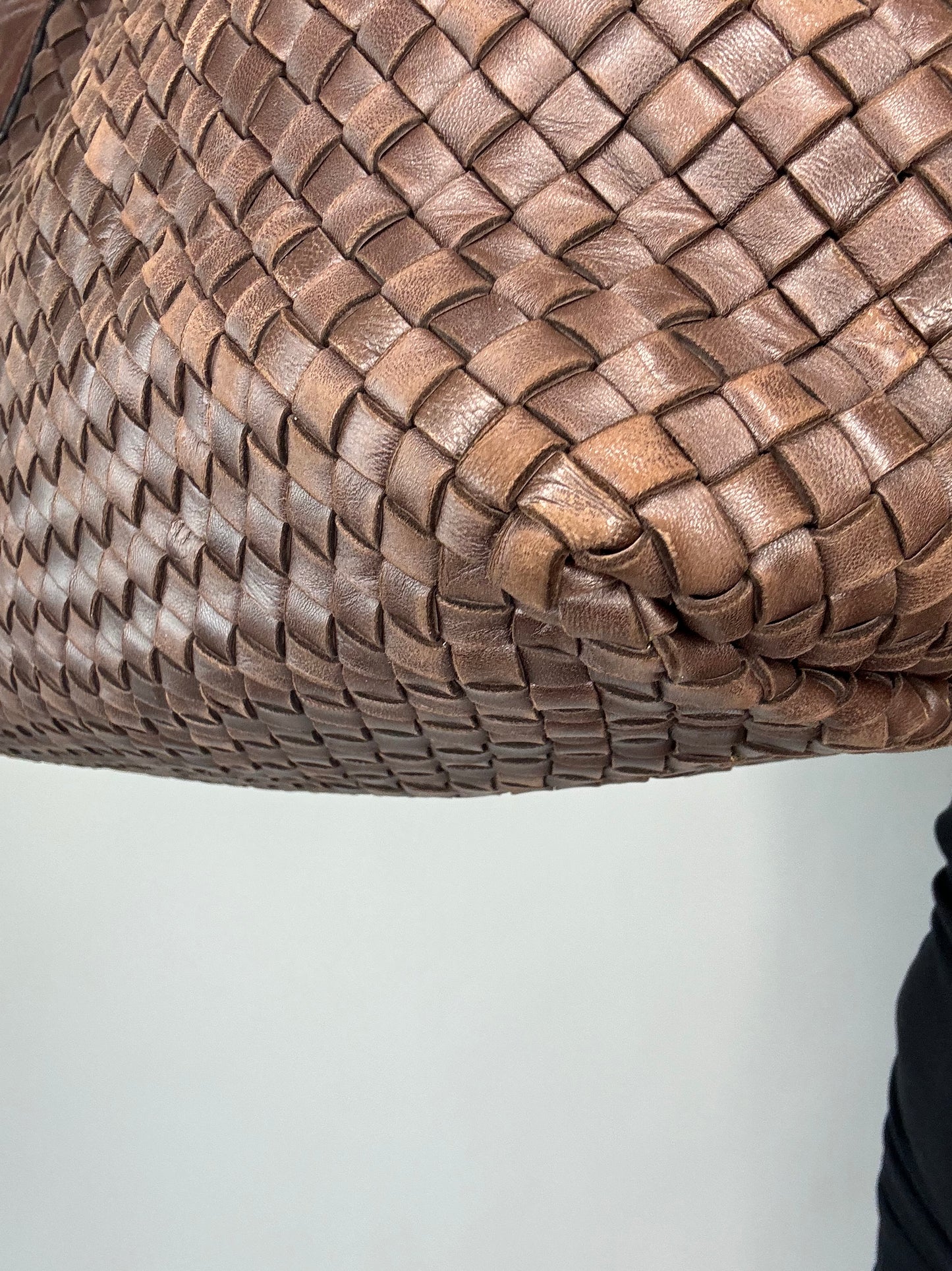 Bottega Veneta Cabat MM Tote Bag With Pouch
