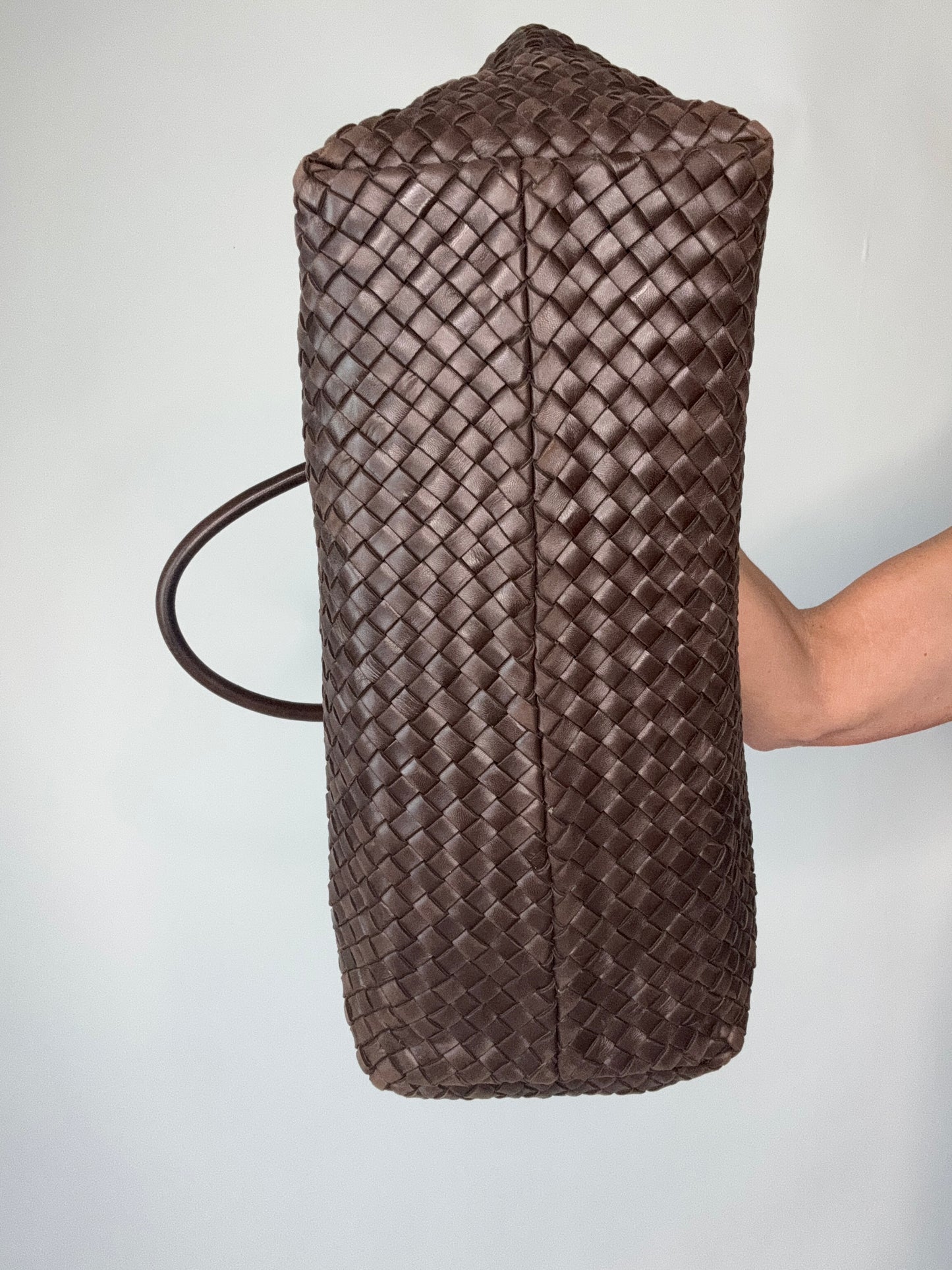 Bottega Veneta Cabat MM Tote Bag With Pouch