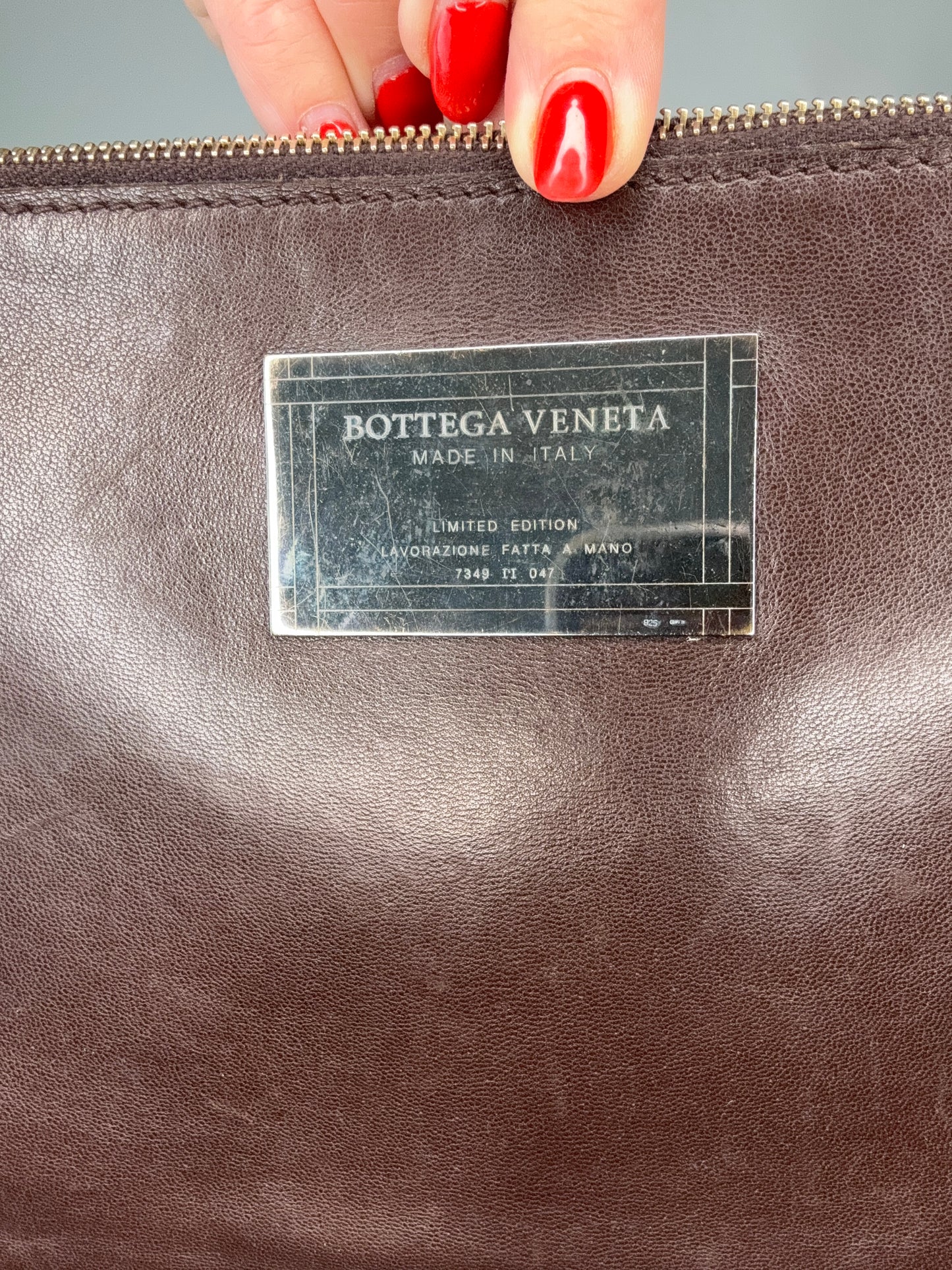 Bottega Veneta Cabat MM Tote Bag With Pouch