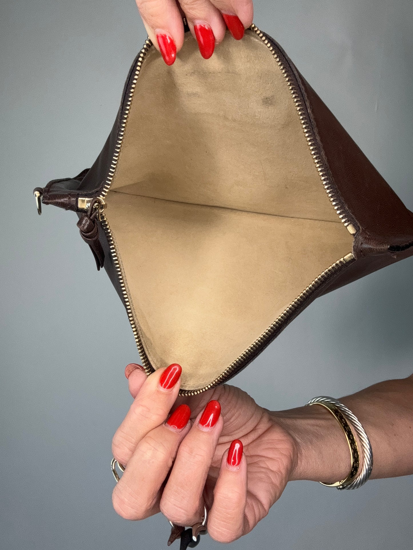 Bottega Veneta Cabat MM Tote Bag With Pouch