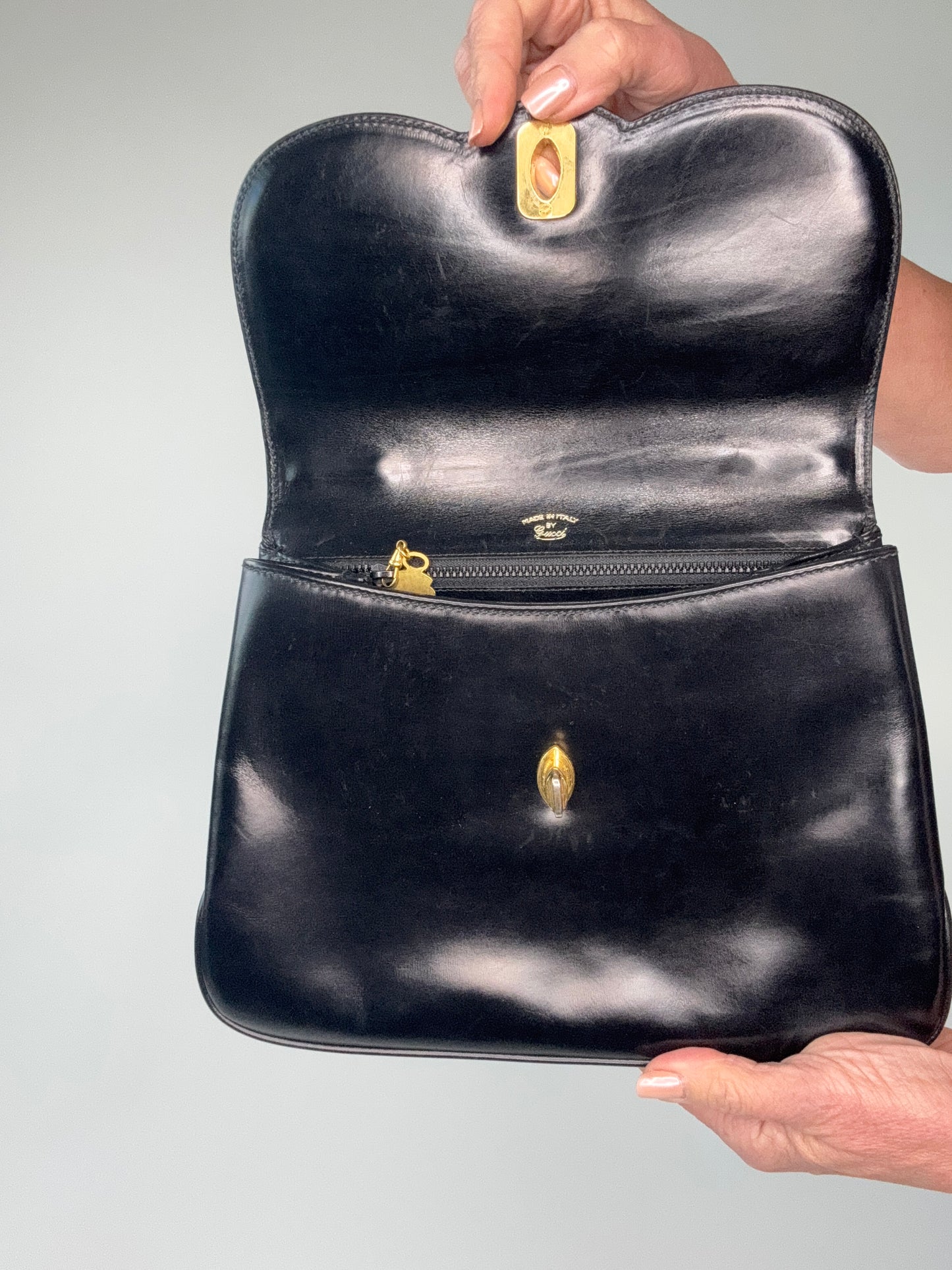 Gucci Rare Vintage Turn Lock Top Handle Calf Ski Bag