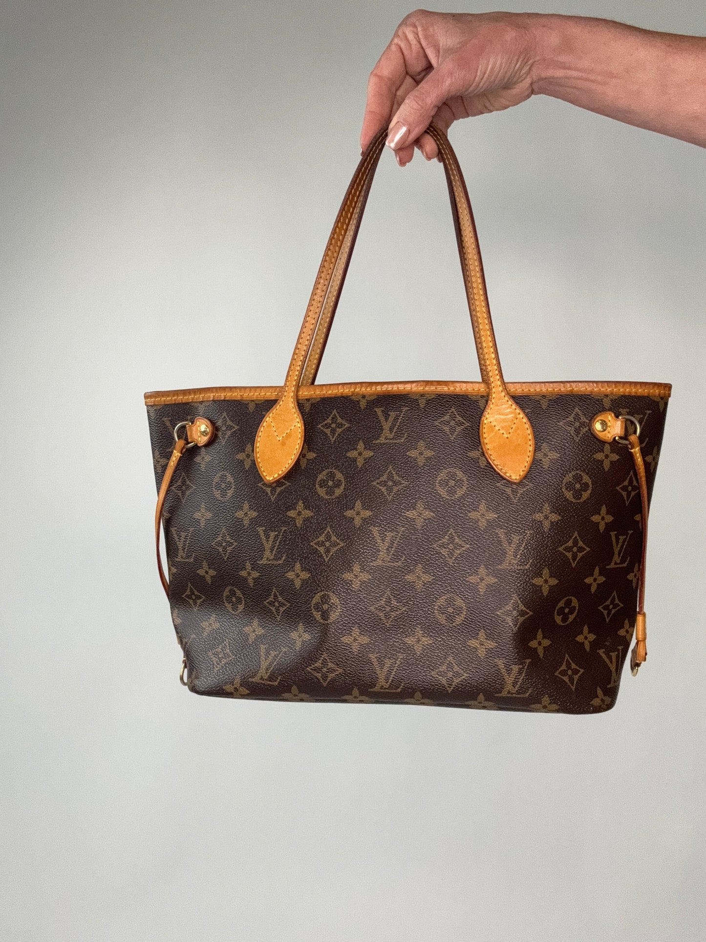 Louis Vuitton Monogram Neverfull Pm With Pouch