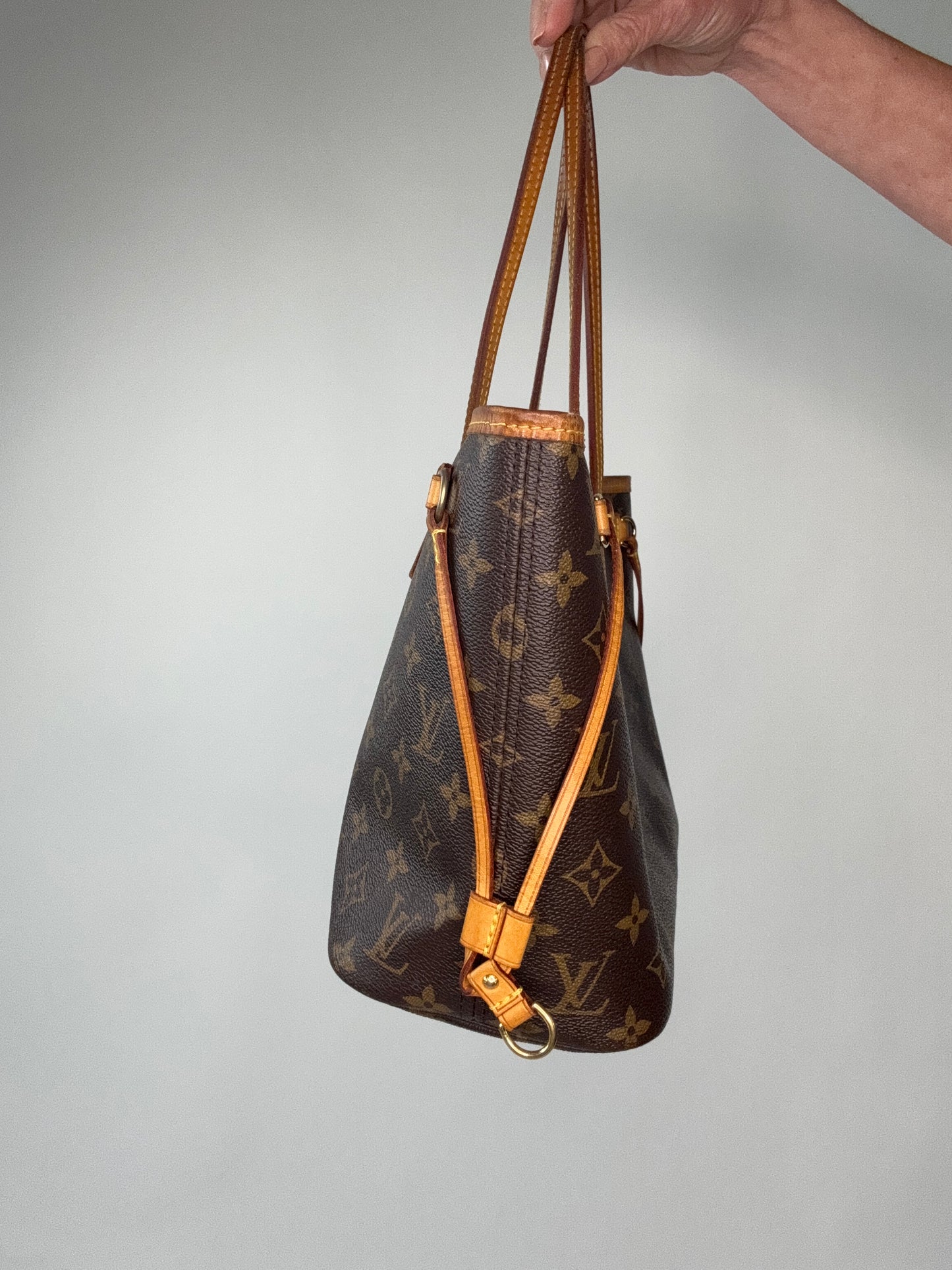 Louis Vuitton Monogram Neverfull Pm With Pouch
