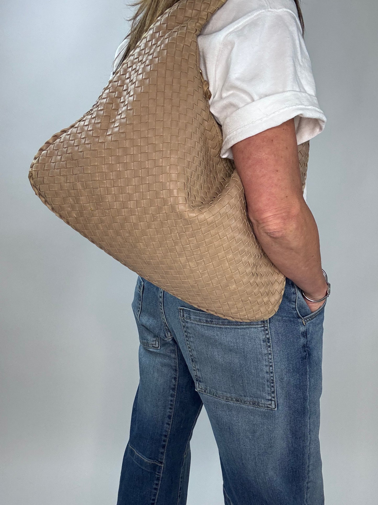 Bottega Veneta Vintage Woven Calf Lather Hobo Large