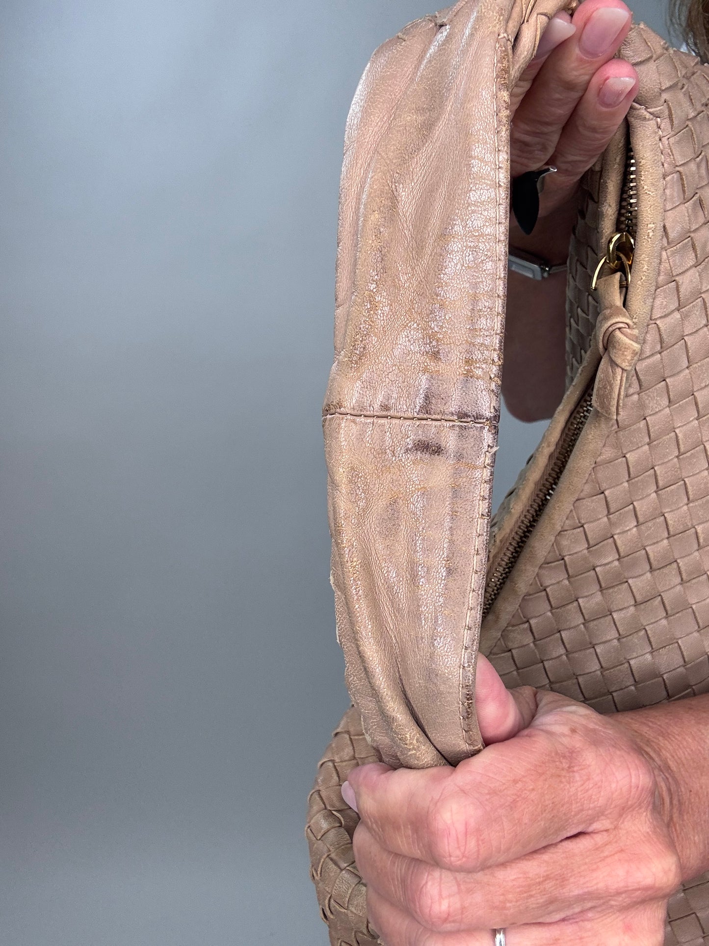 Bottega Veneta Vintage Woven Calf Lather Hobo Large