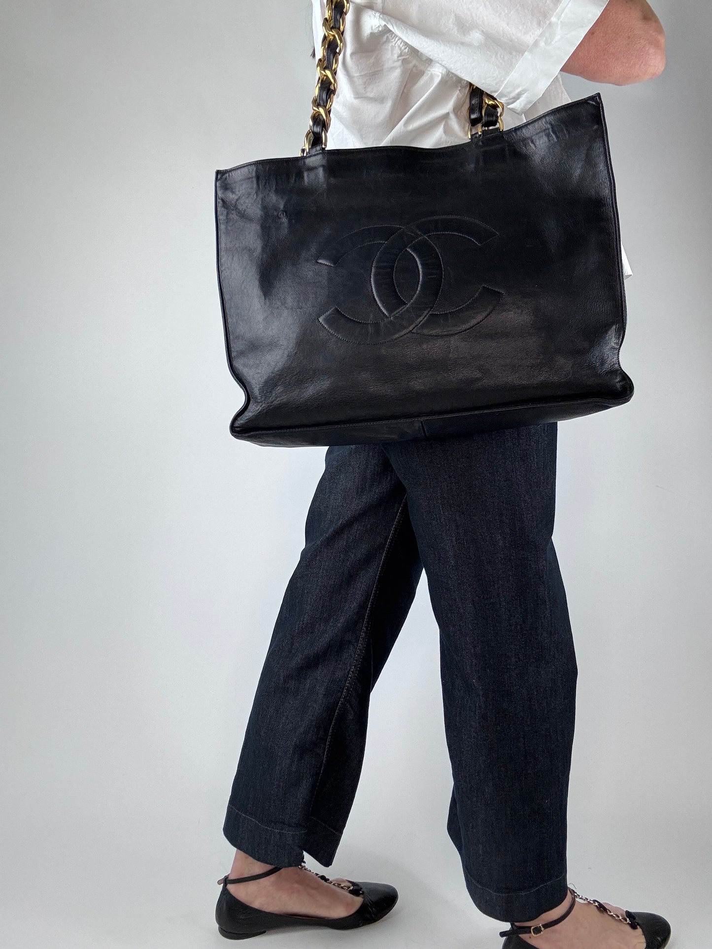 Chanel Vintage CC Chain XL Tote