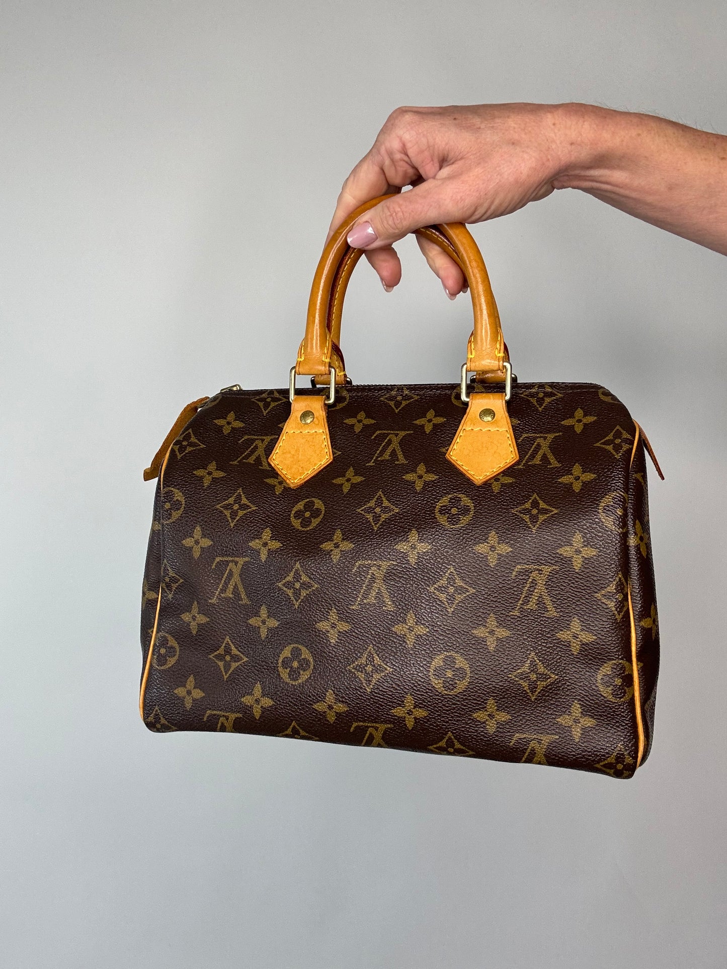 Louis Vuitton Vinage Speedy 25