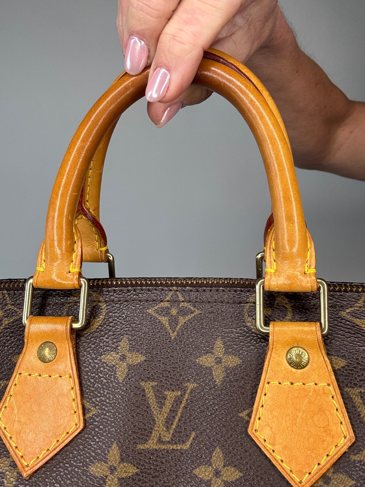 Louis Vuitton Vinage Speedy 25