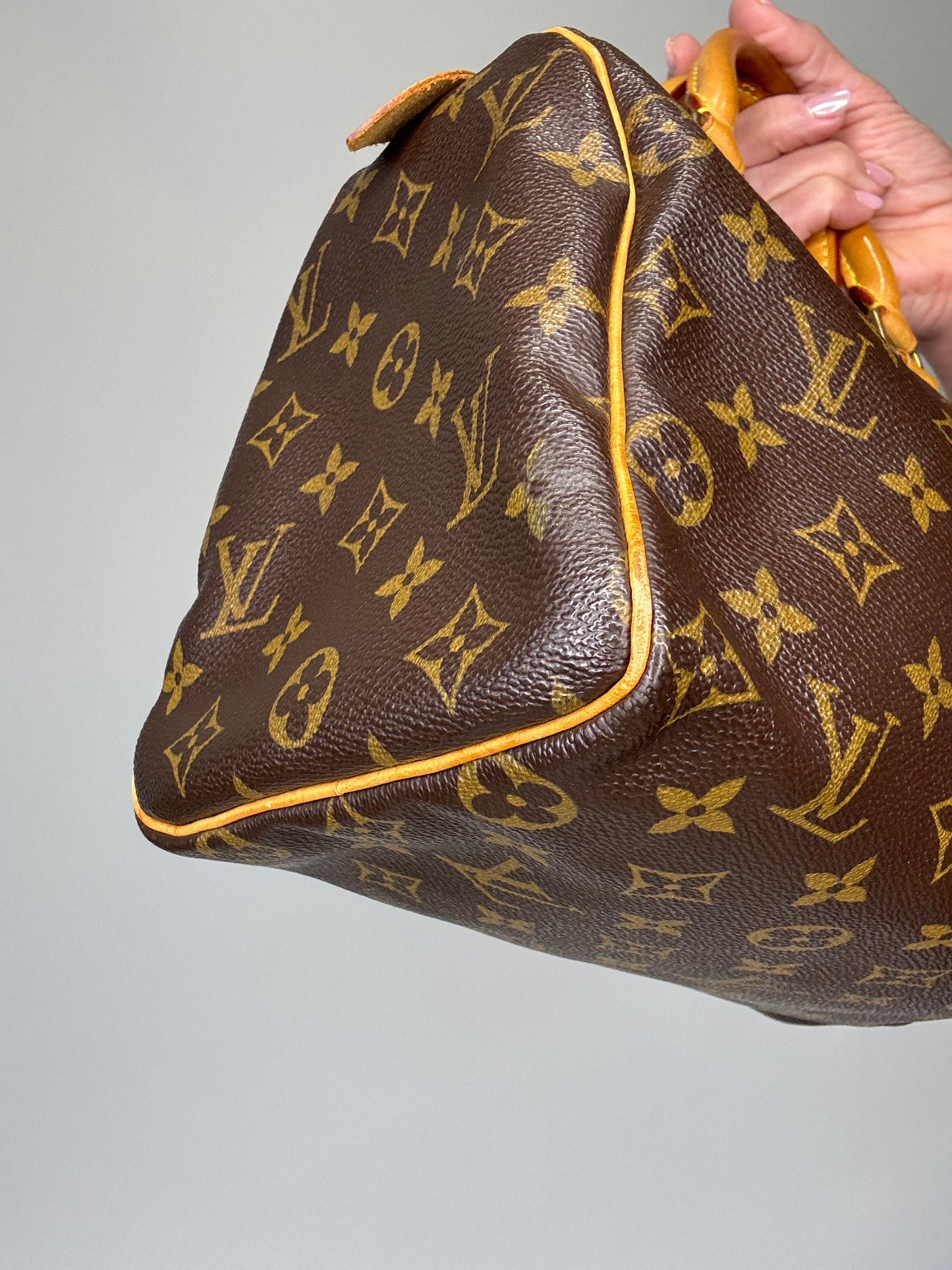 Louis Vuitton Vinage Speedy 25