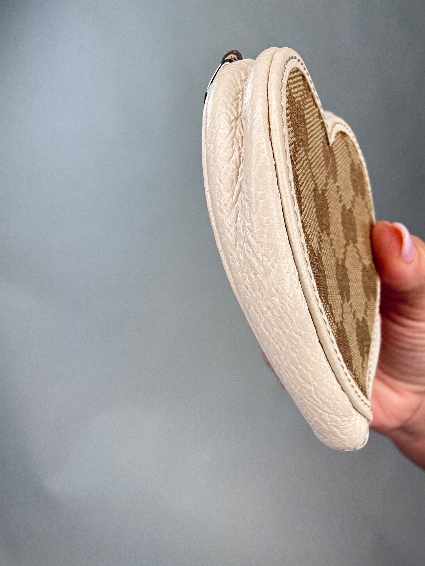 Gucci Heart Coin Pouch