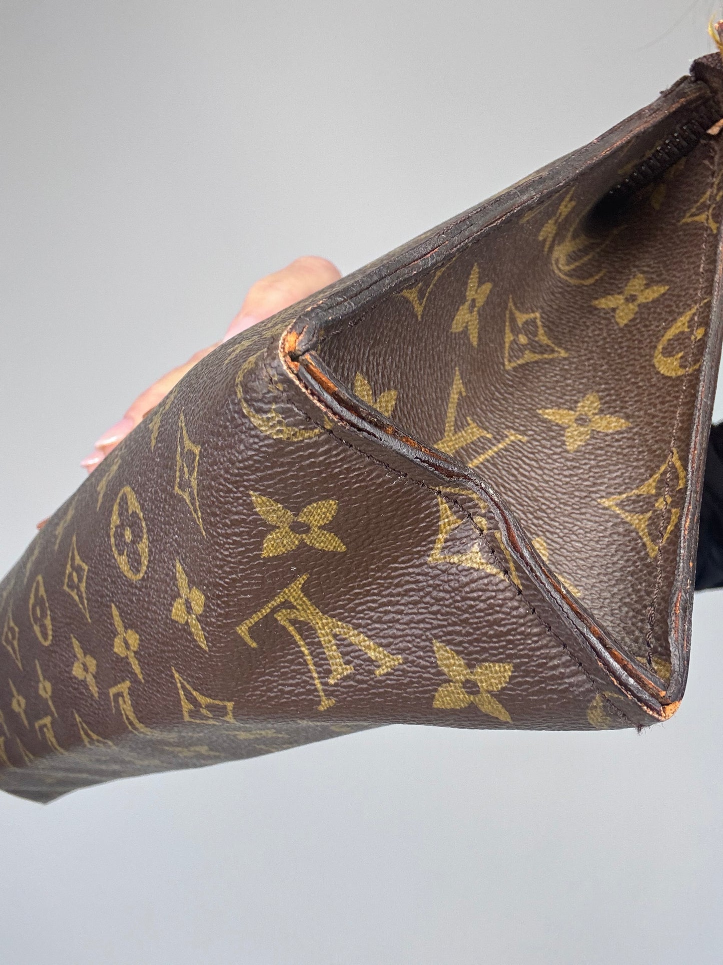 Louis Vuitton Rare Vintage Monogram Triangle Sac