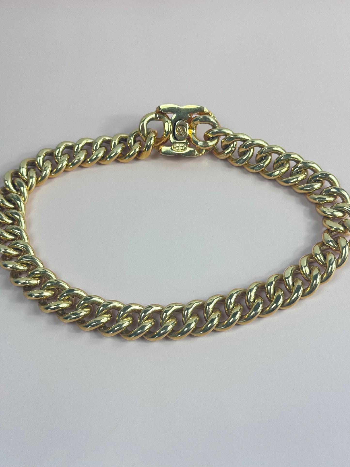 Chanel Rare Vintage 1996 Turnlock Curb Choker