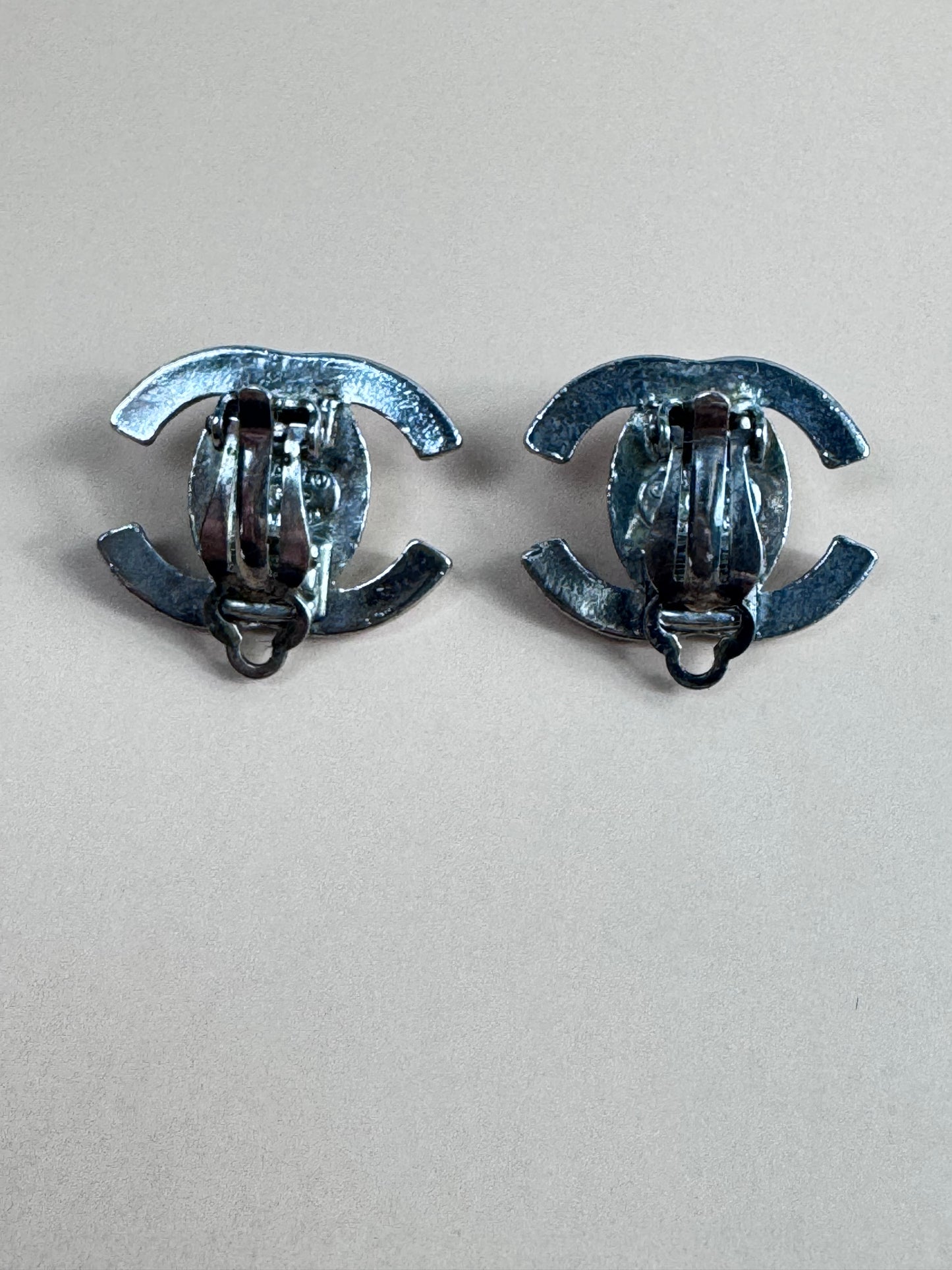 Chanel Vintage Rare Siver Turnlock Earring