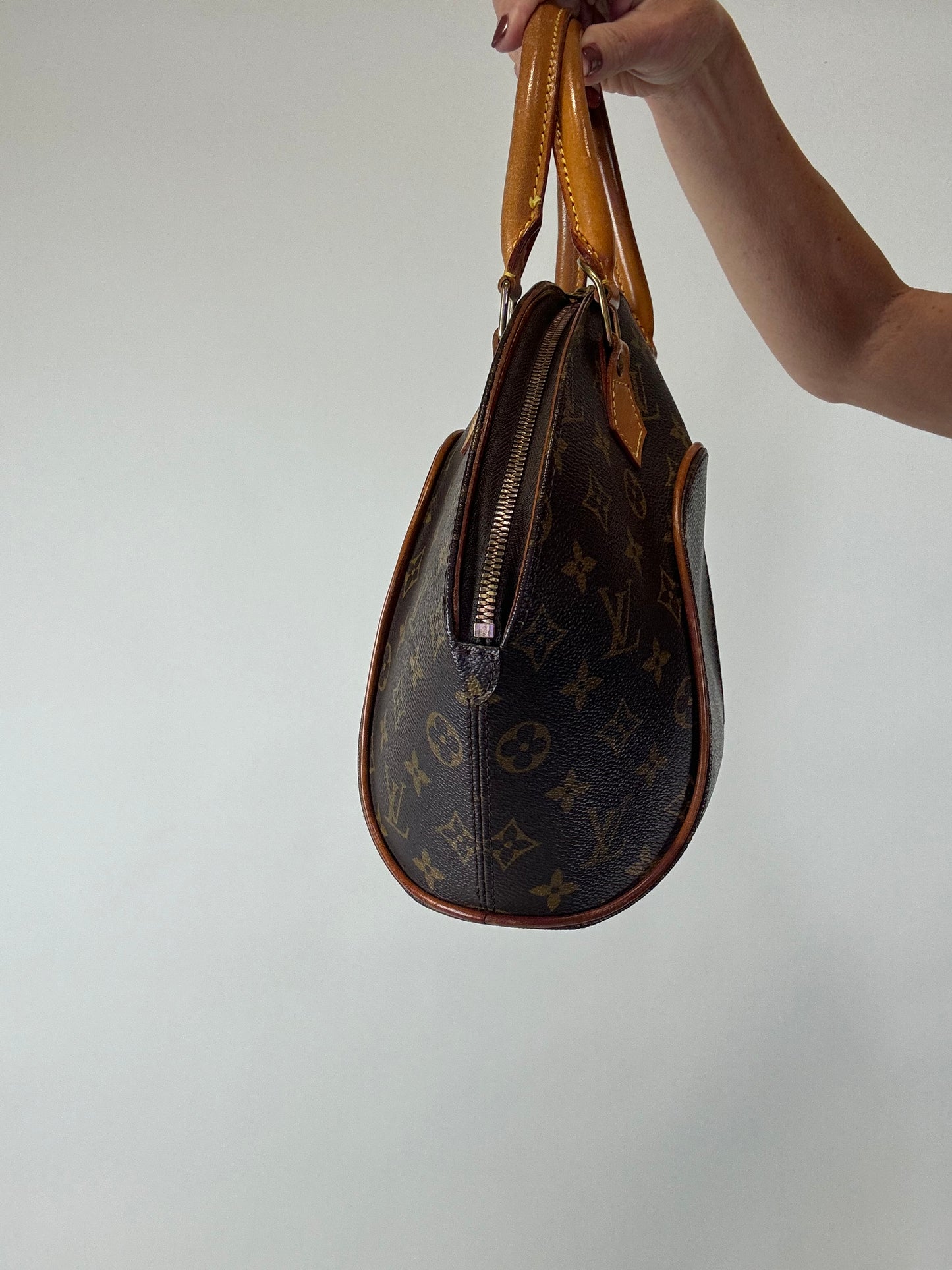 Louis Vuitton Vintage Ellipse PM