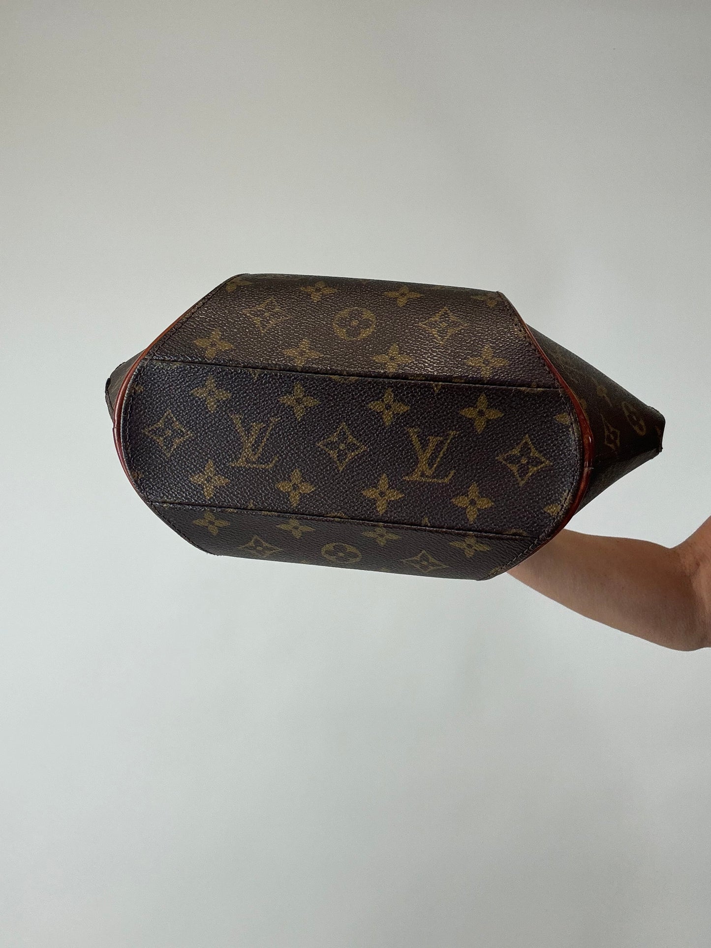 Louis Vuitton Vintage Ellipse PM