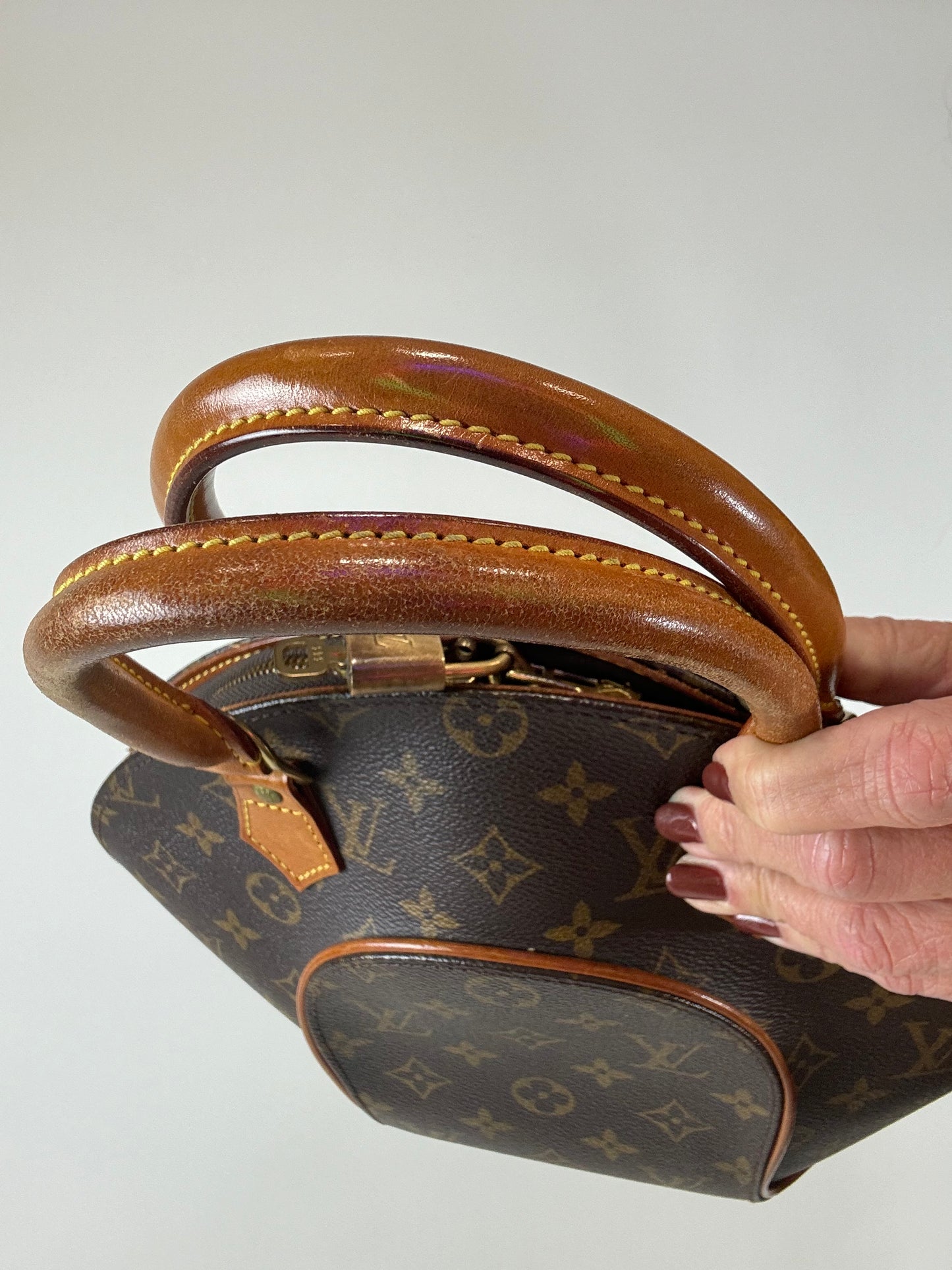Louis Vuitton Vintage Ellipse PM