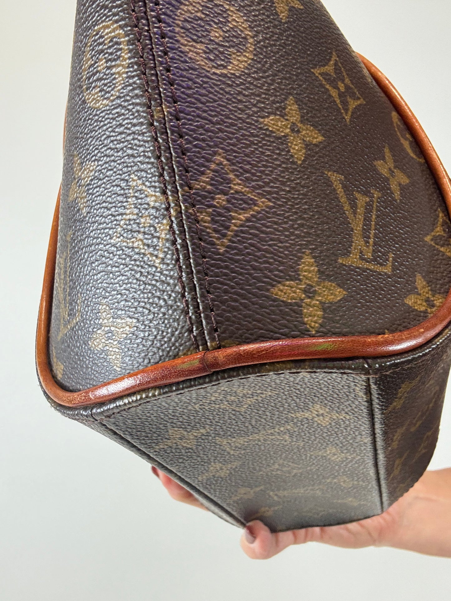 Louis Vuitton Vintage Ellipse PM