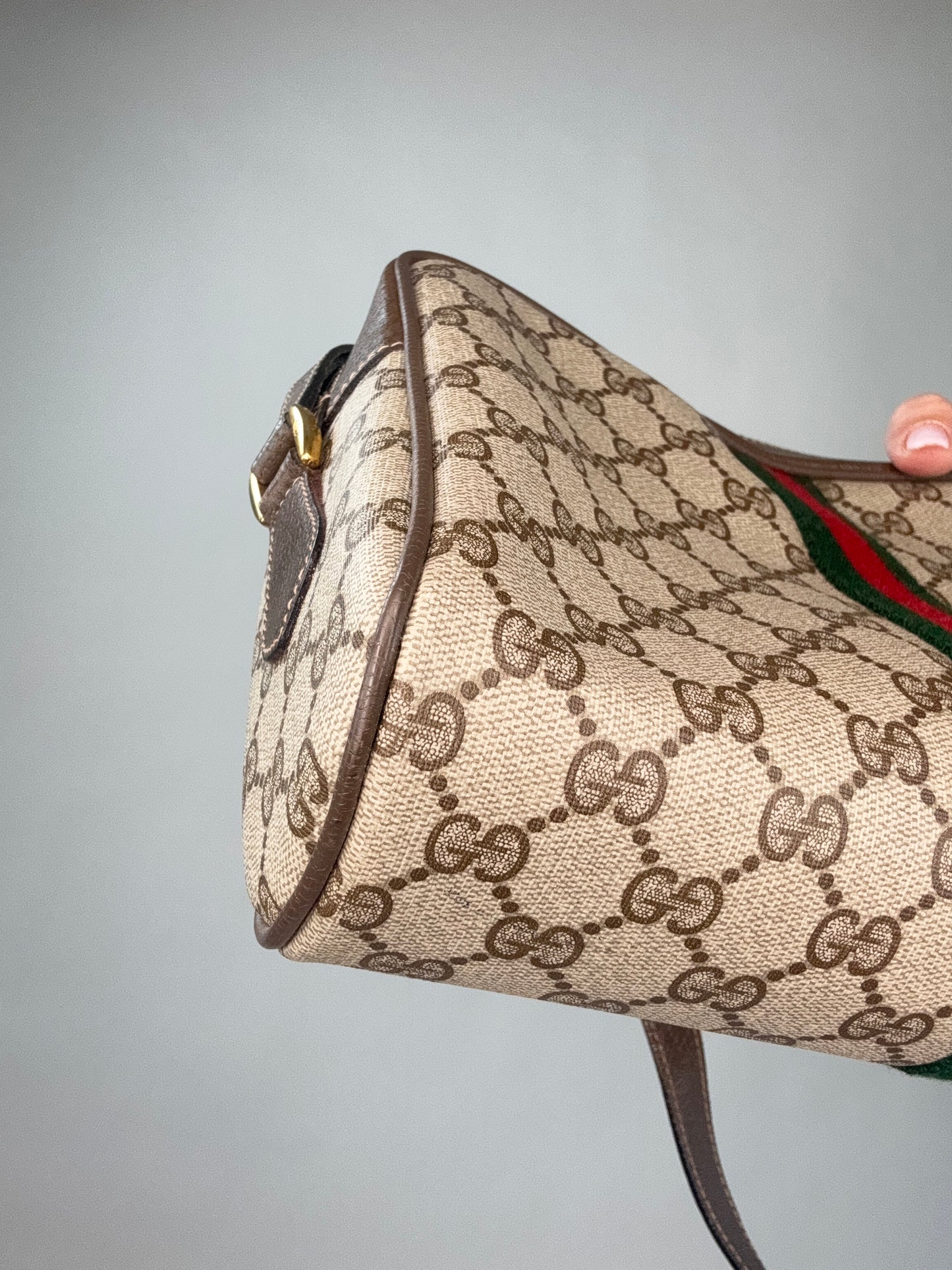 Gucci Sherry Line Vintage Supreme Crossbody Medium