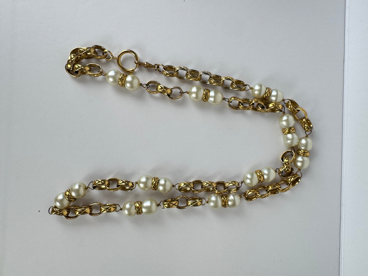 Chanel Rare Bijoux Pearl Chain Necklace